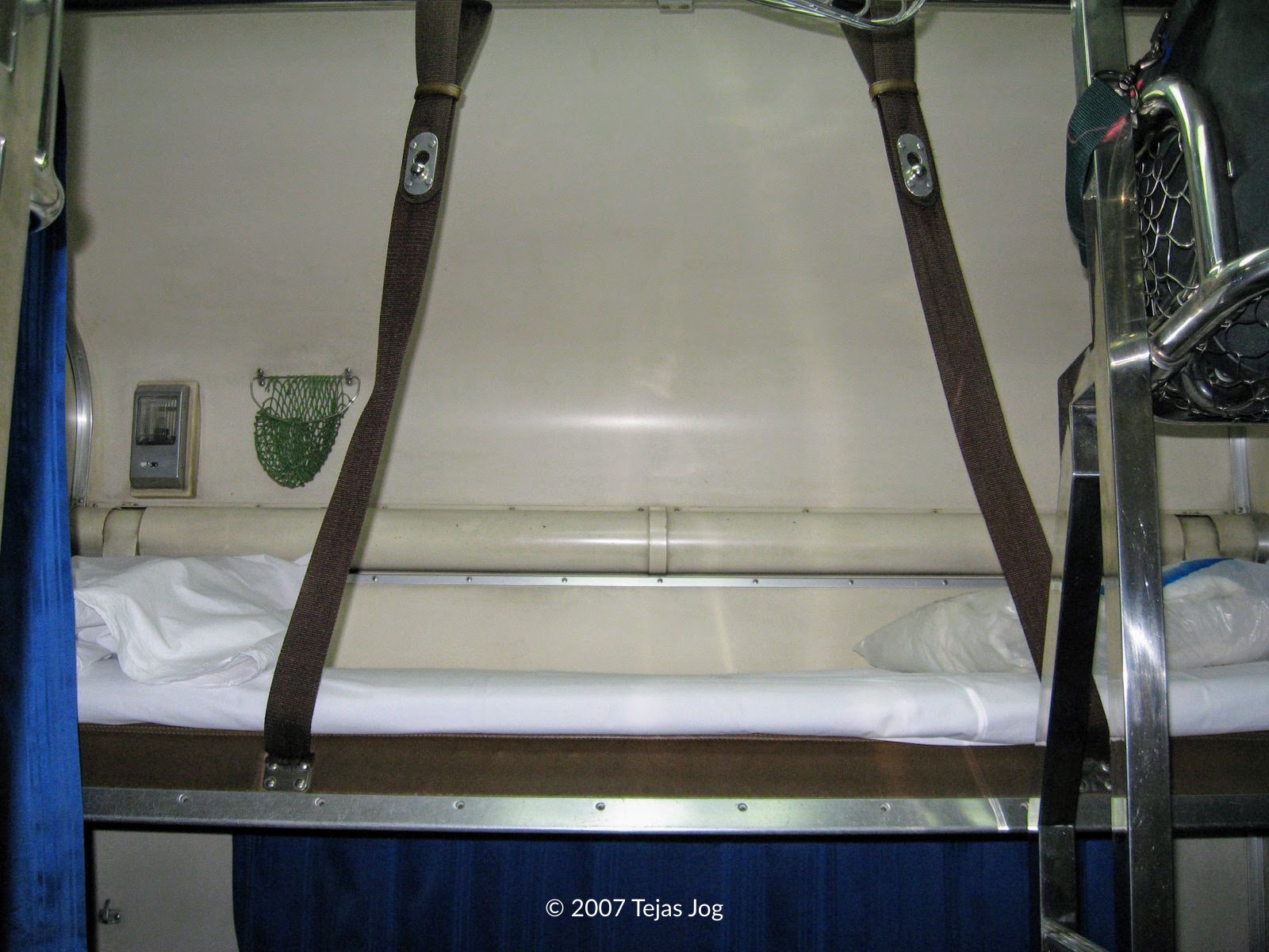 Sleepr berths setup on the International Express IE 36