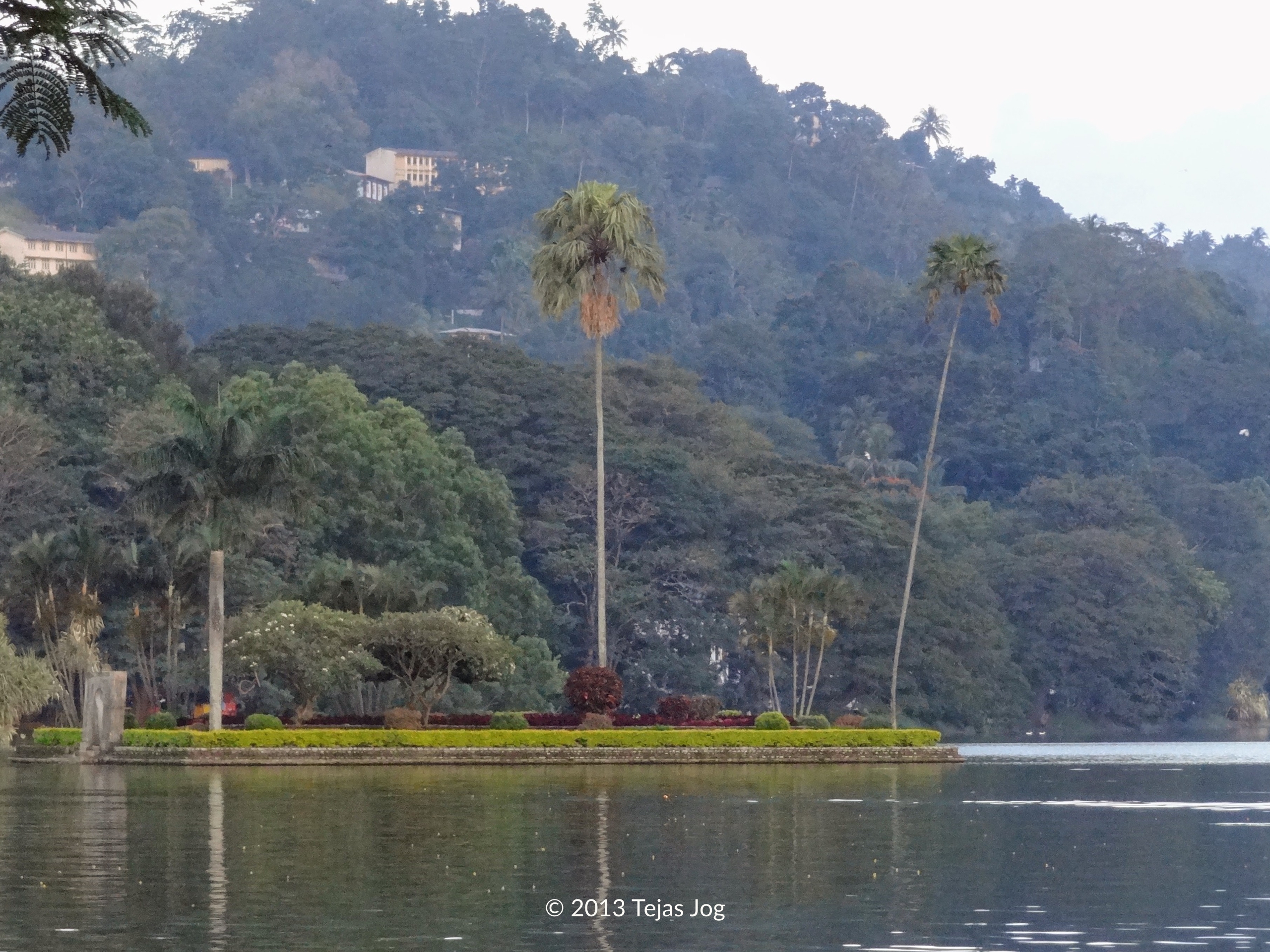 Kandy Lake
