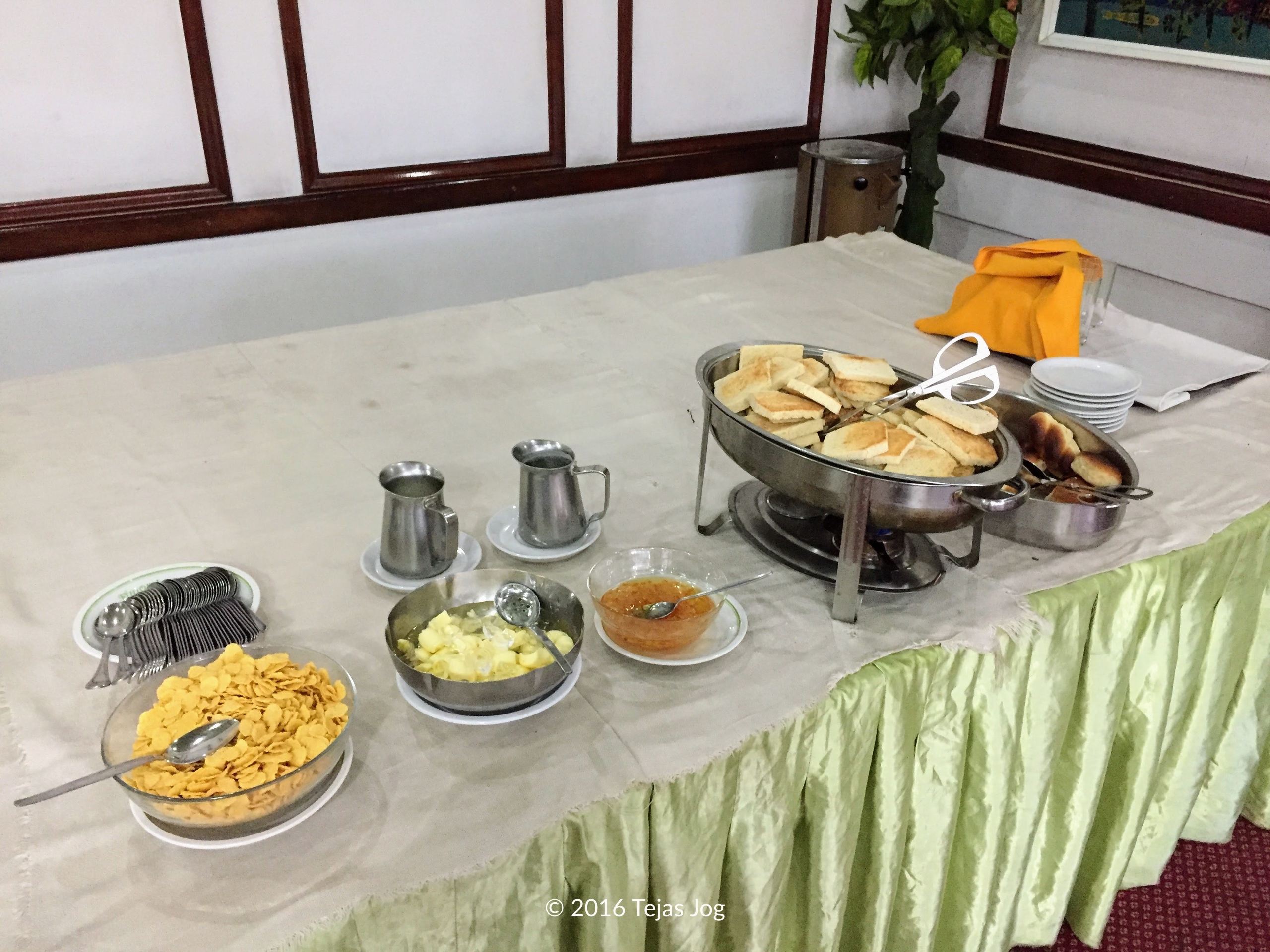 Breakfast at Ethiopia Hotel