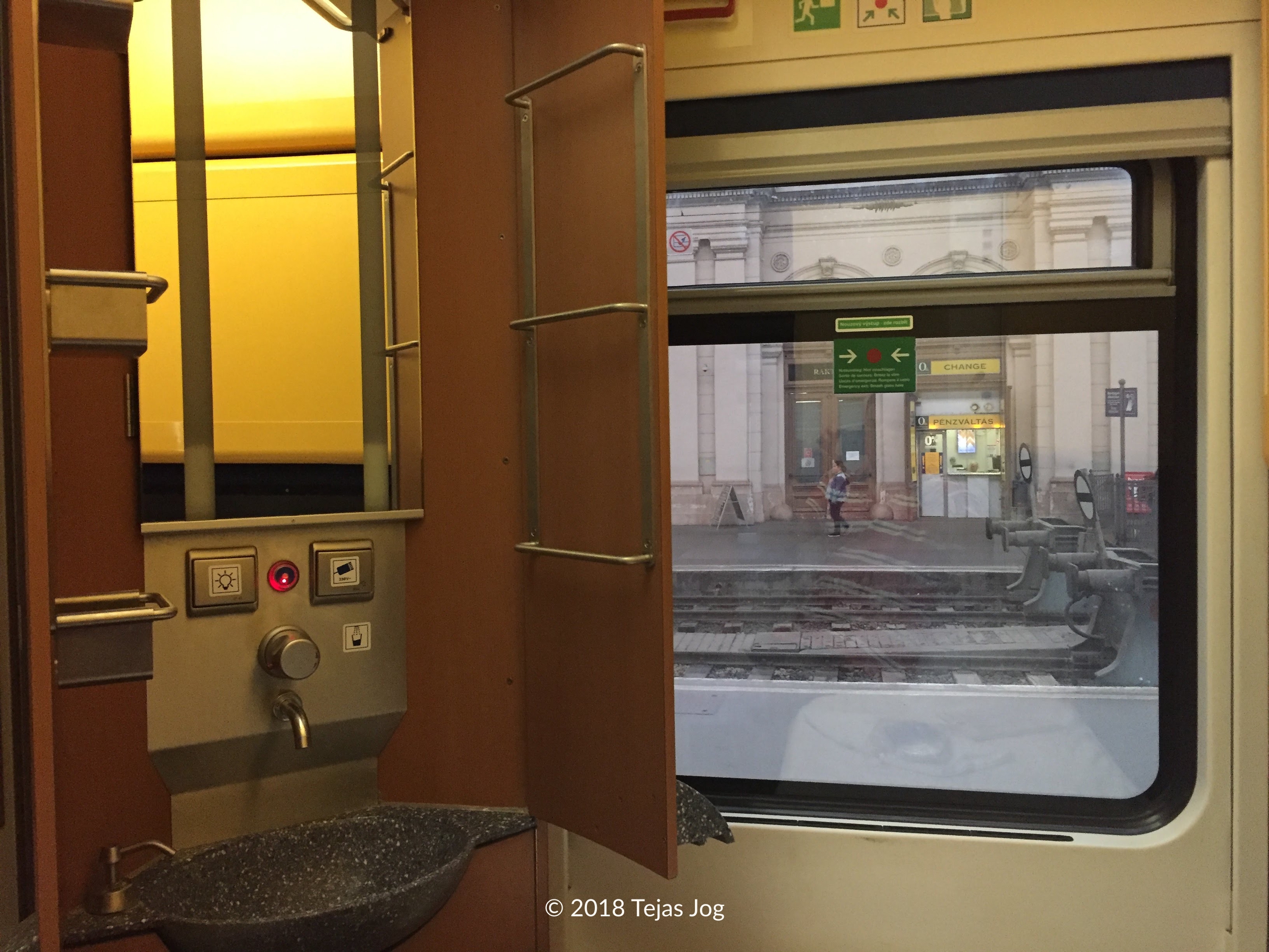 EuroNight sleeper train EN 476