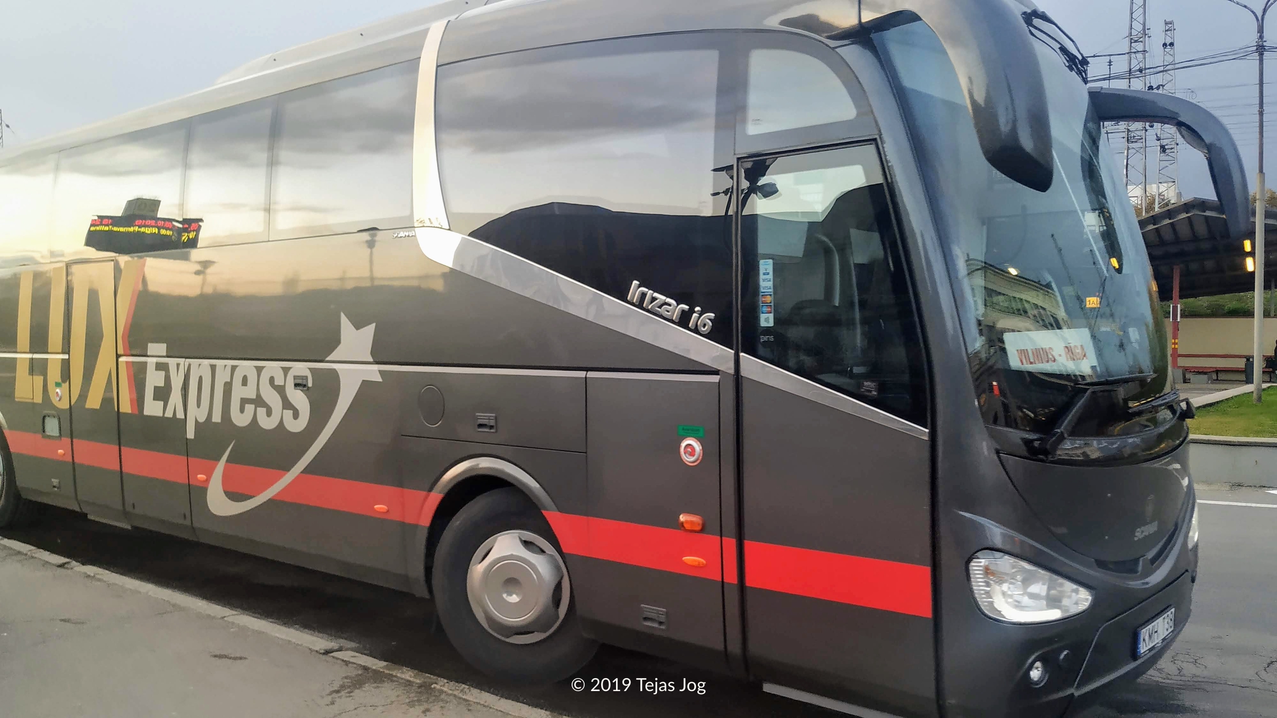 LUXExpress