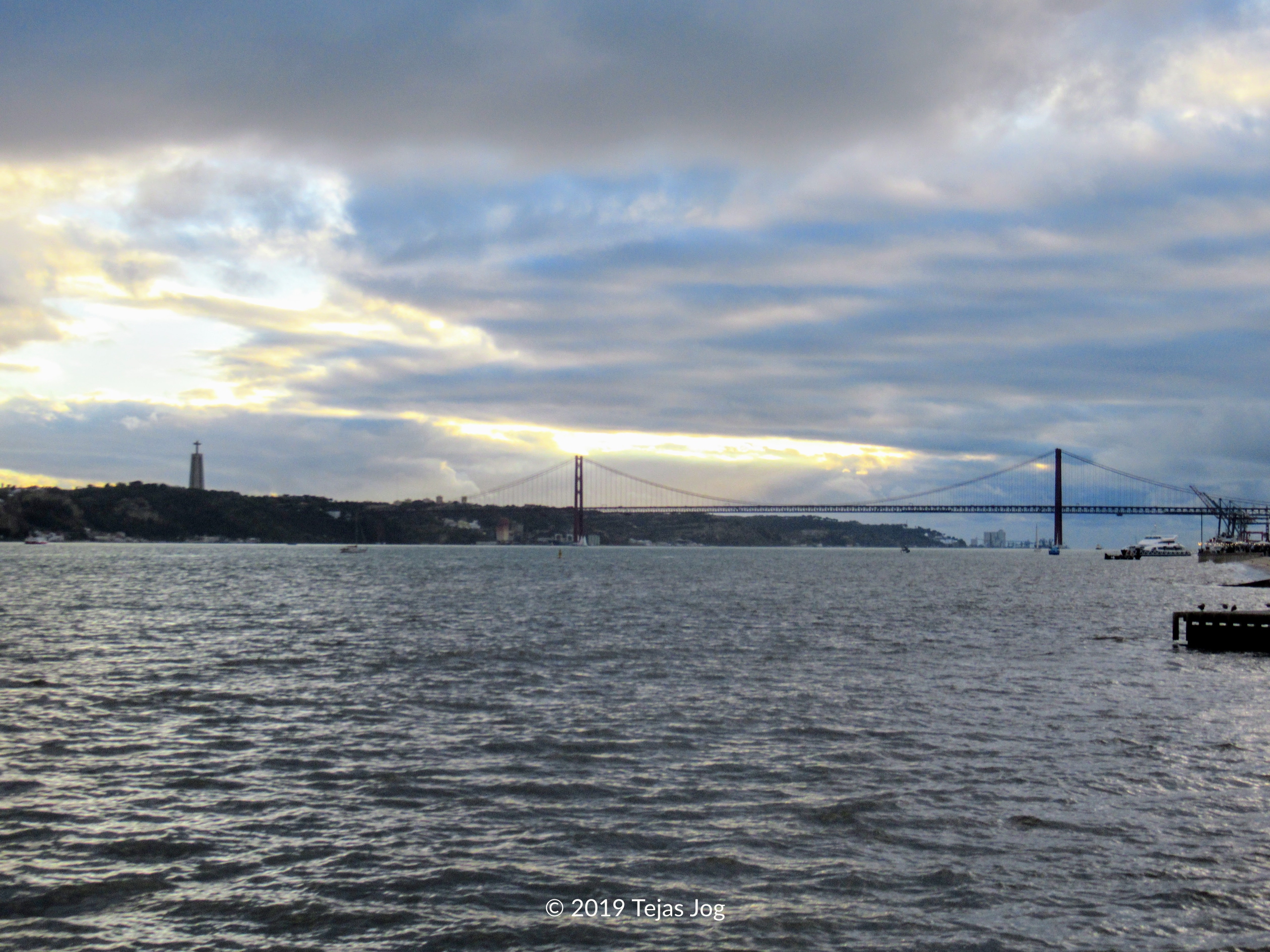 Ponte 25 de Abril
