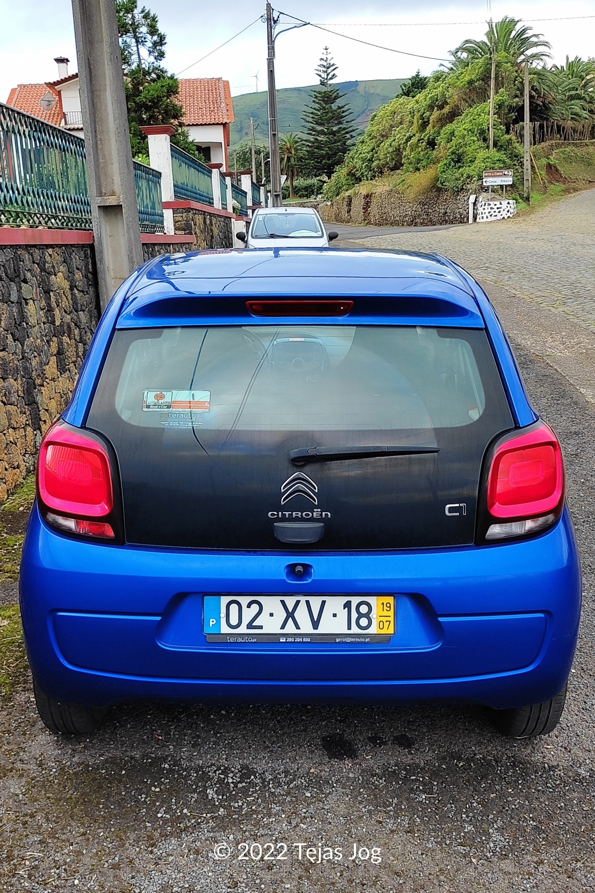 Car from OnTravel Azores