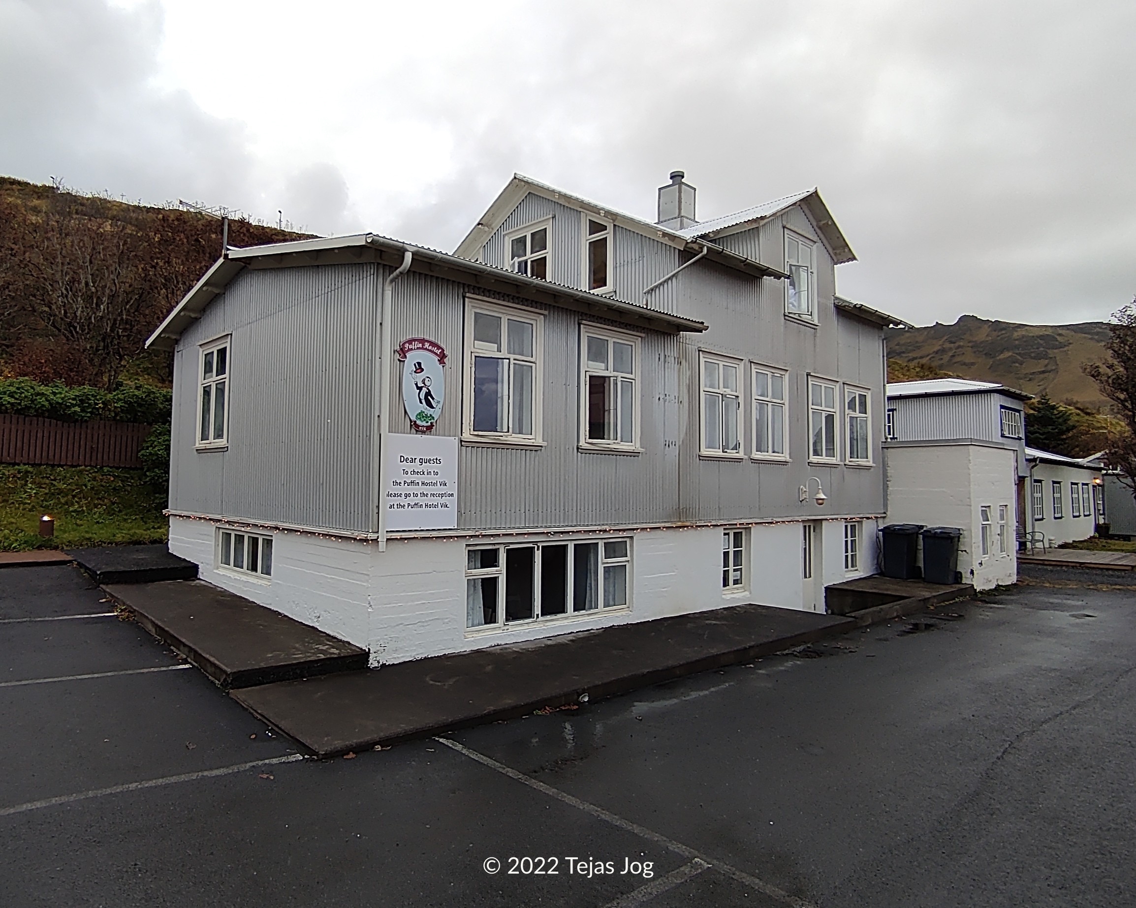 Puffin Hostel Vík