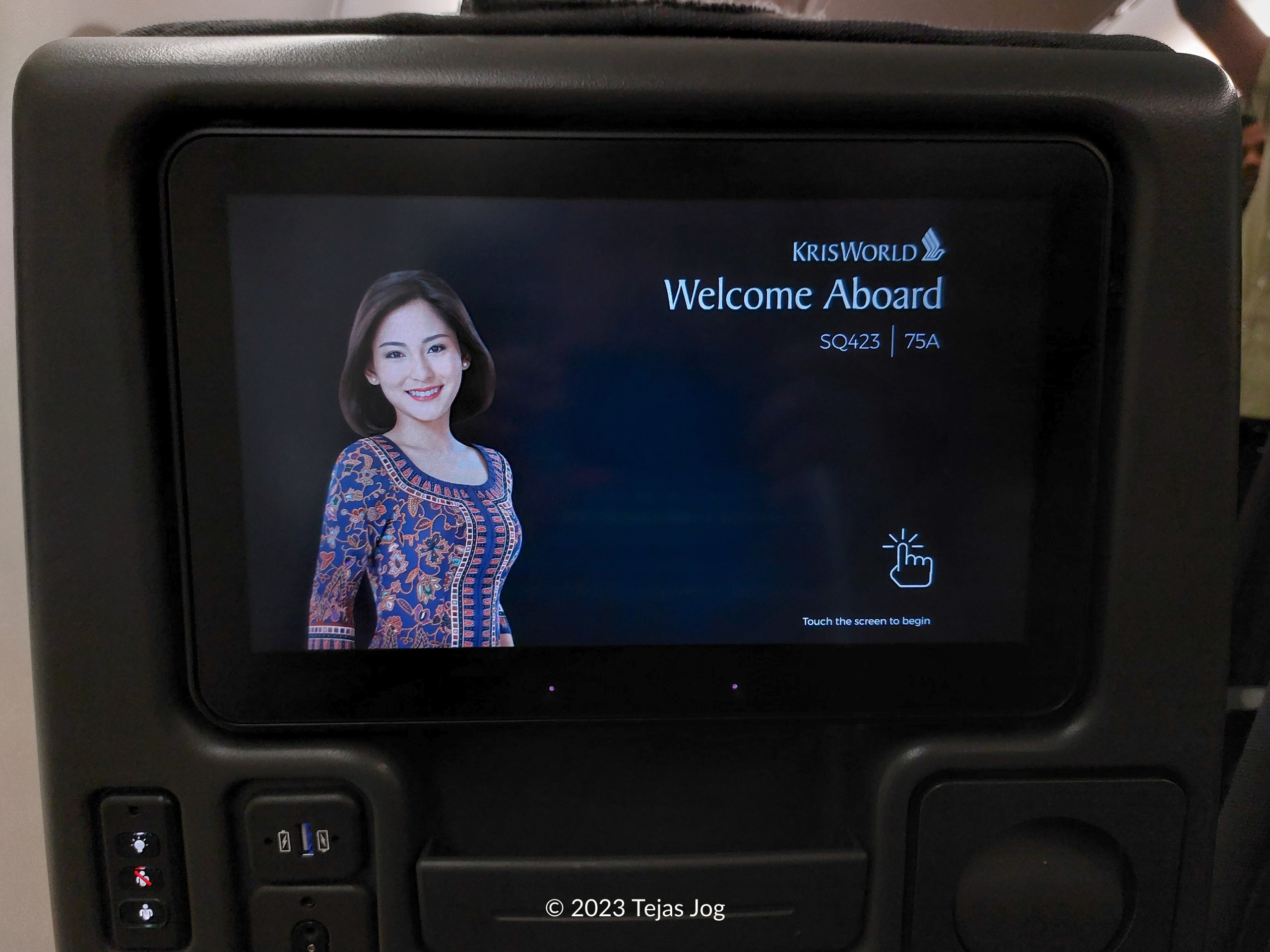 Singapore Airlines 423
