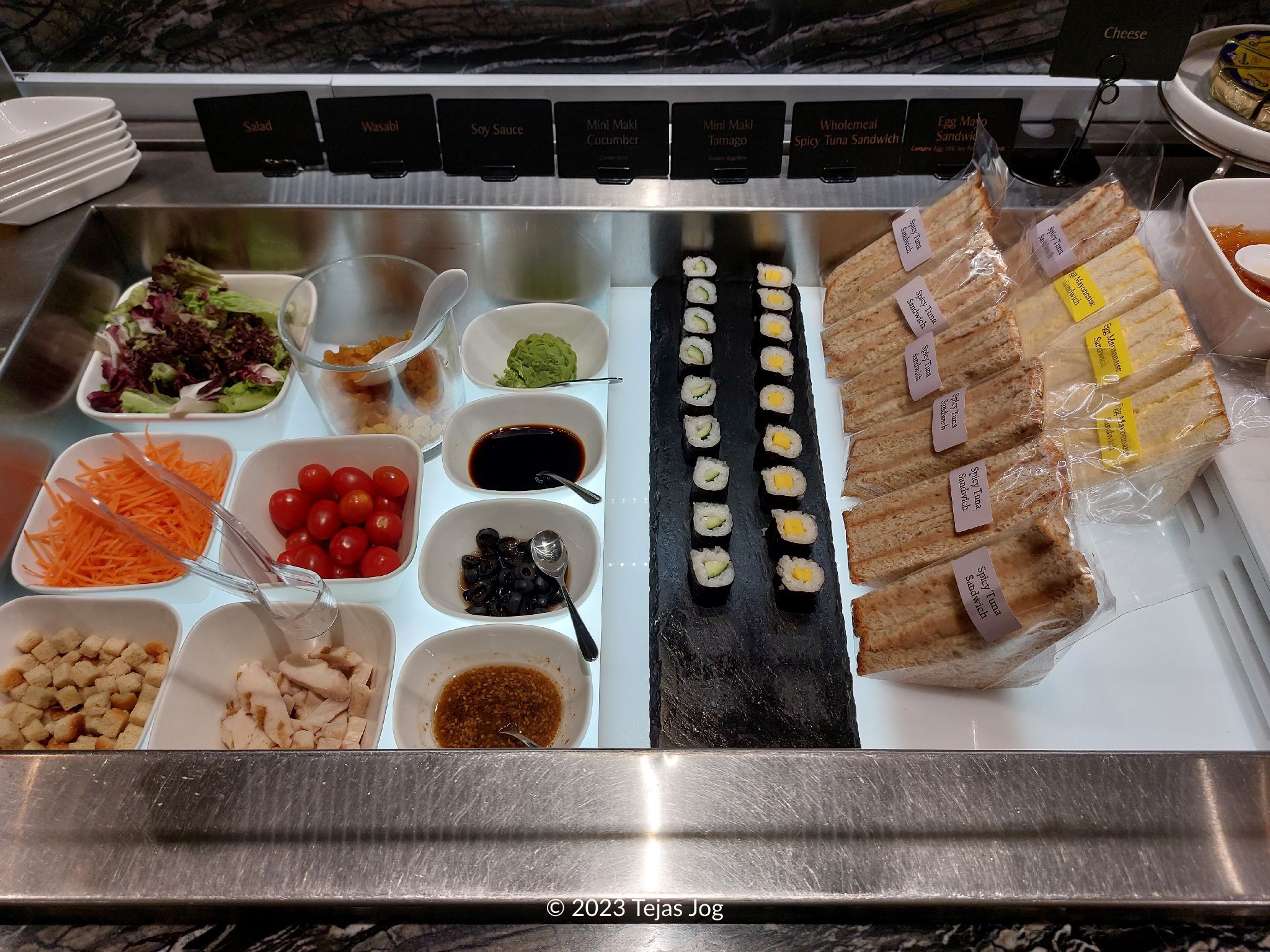 Buffet at KrisFlyer Gold Lounge