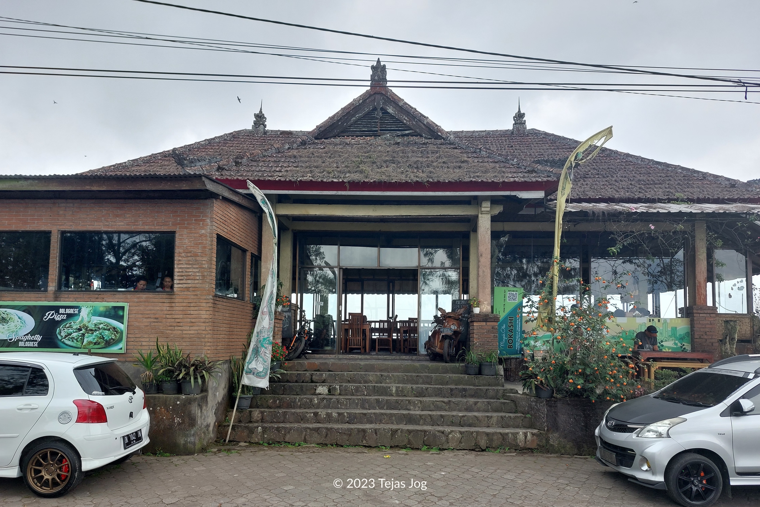 Warung Bukit Hexon