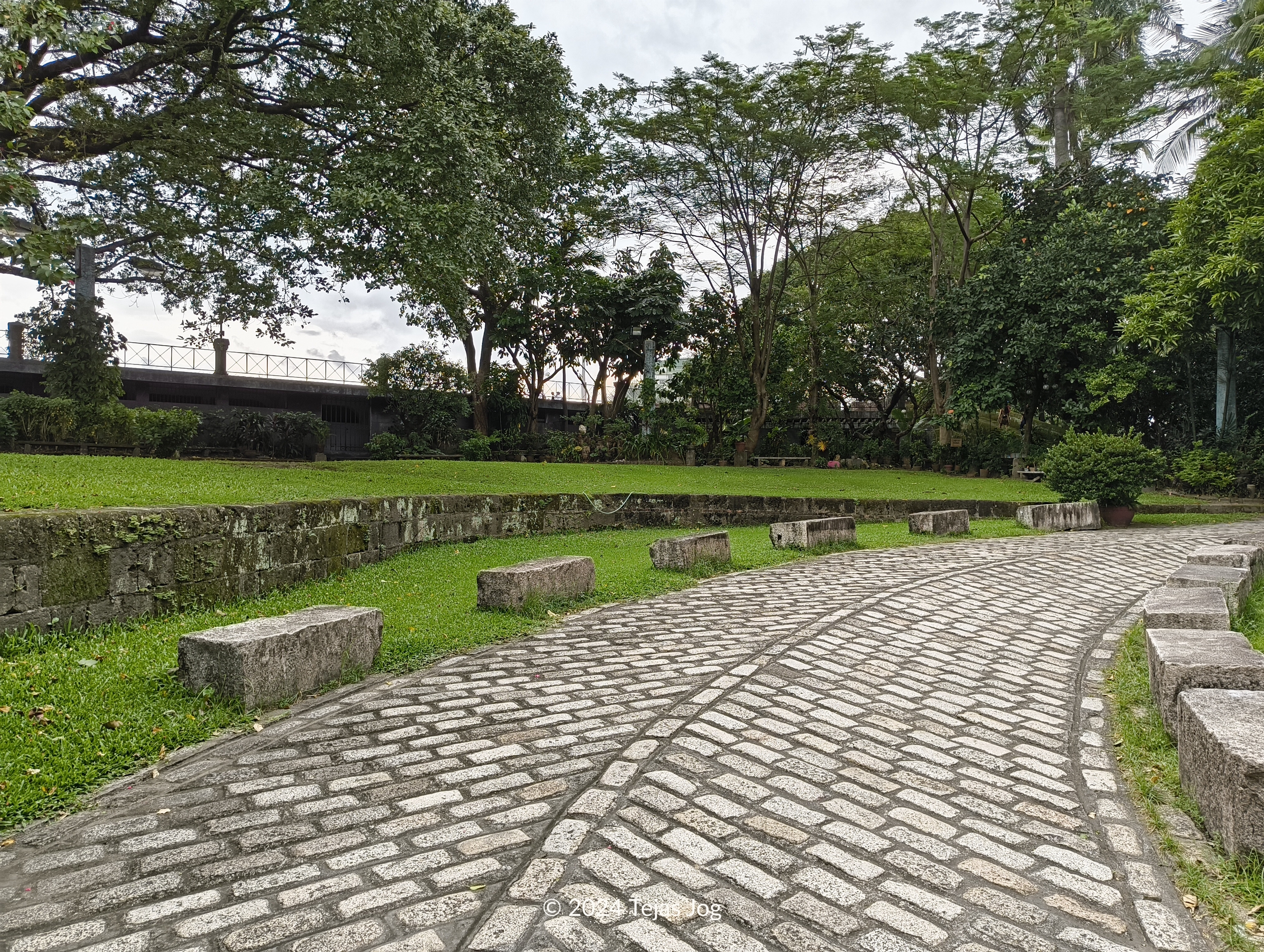 Puerta Real Gardens