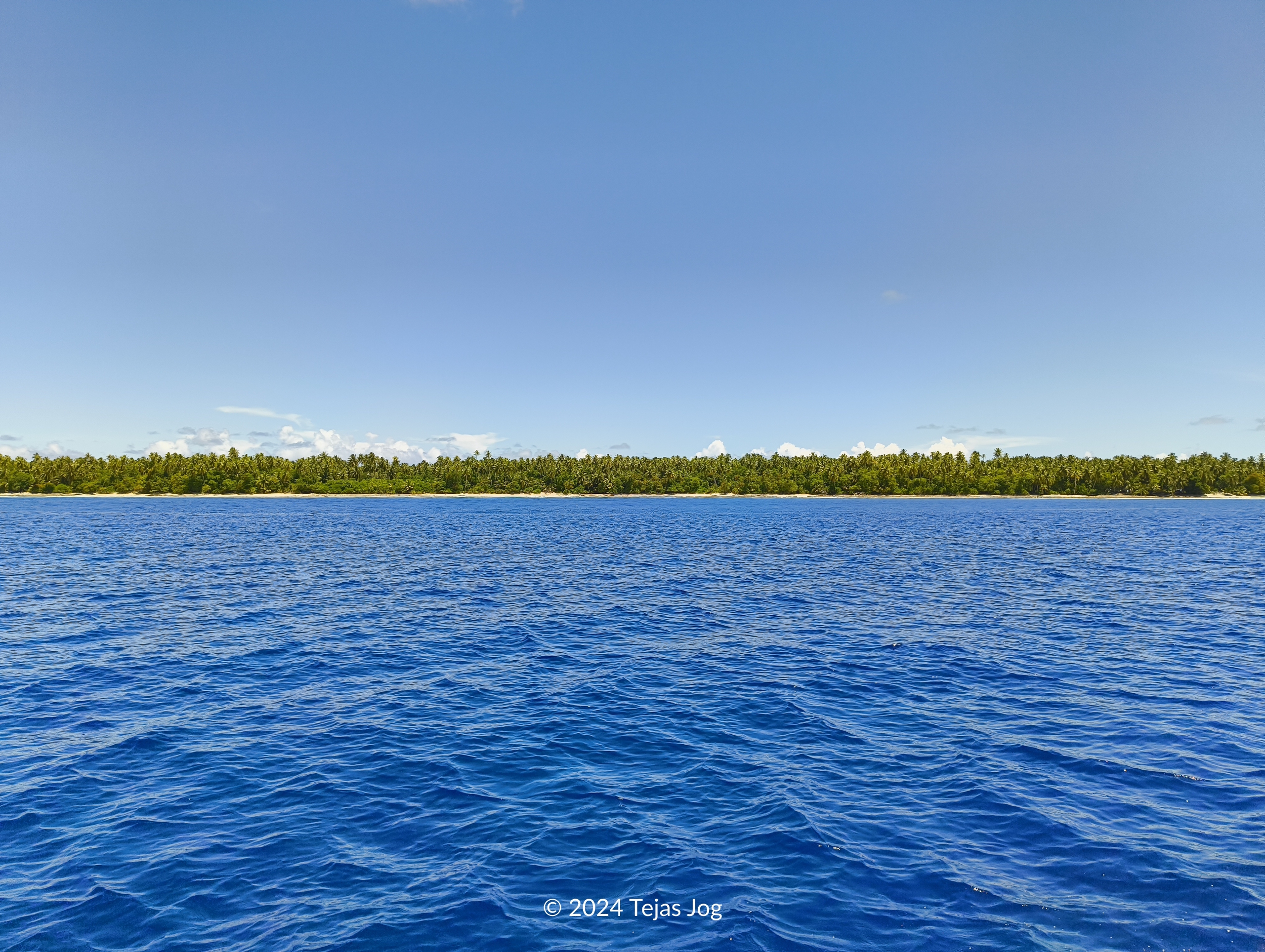 Approaching Arno Atoll