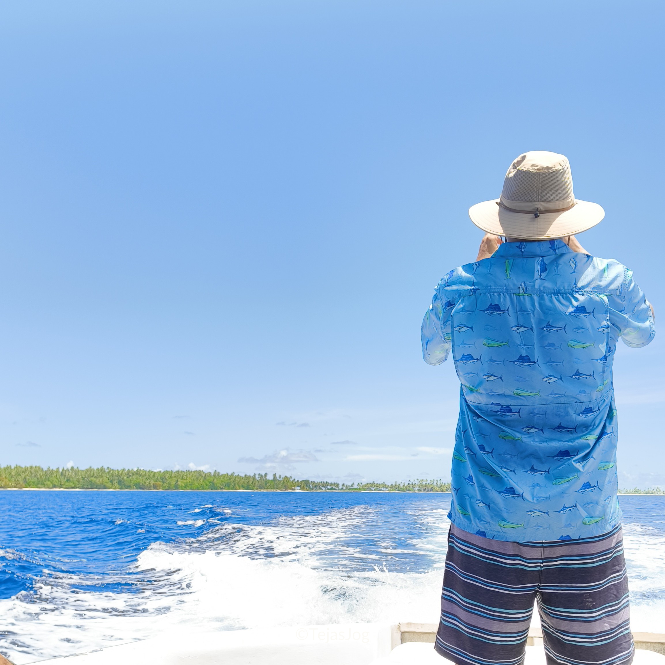Leaving Arno Atoll
