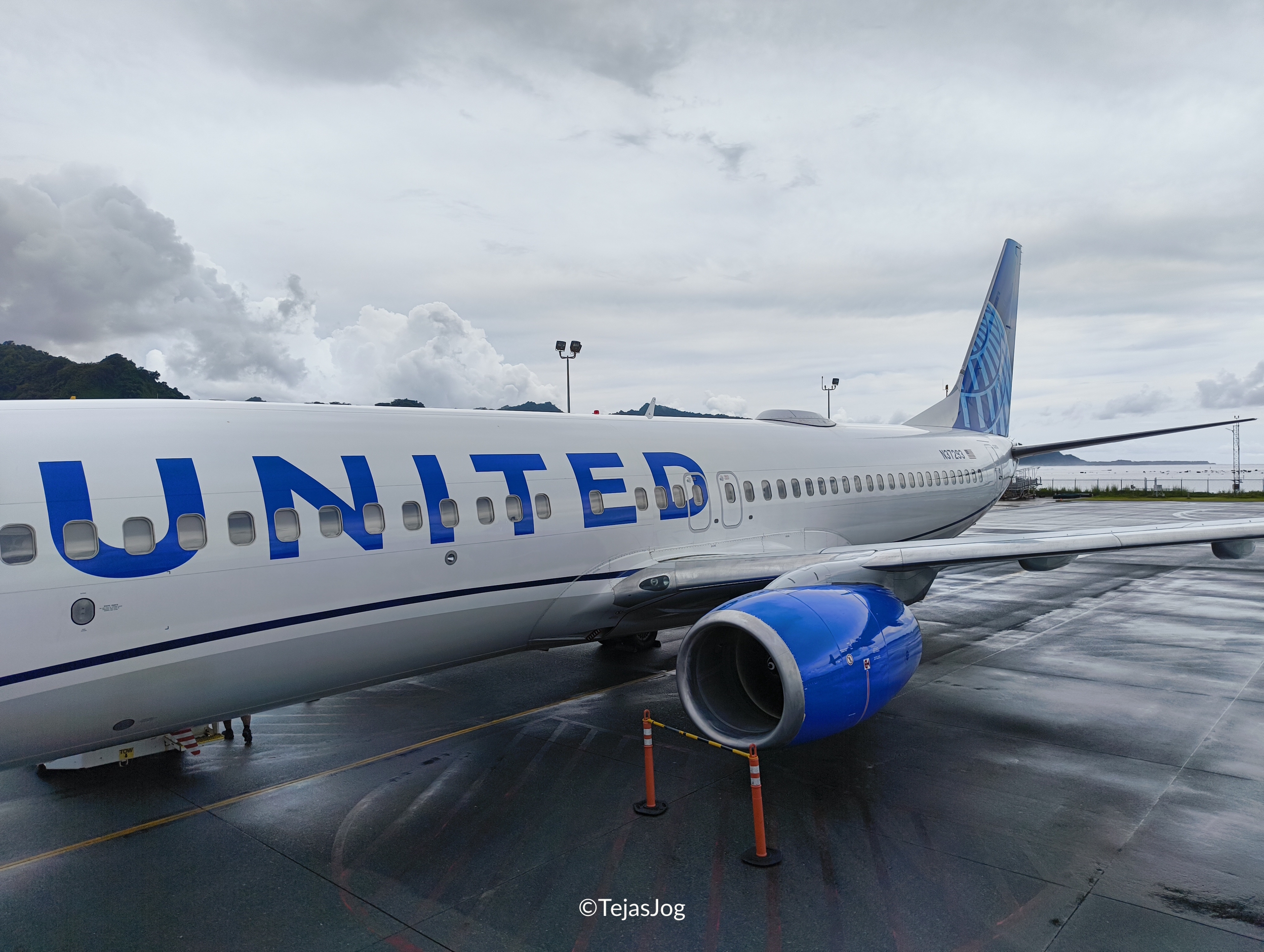 United Airlines 154 United Airlines 154