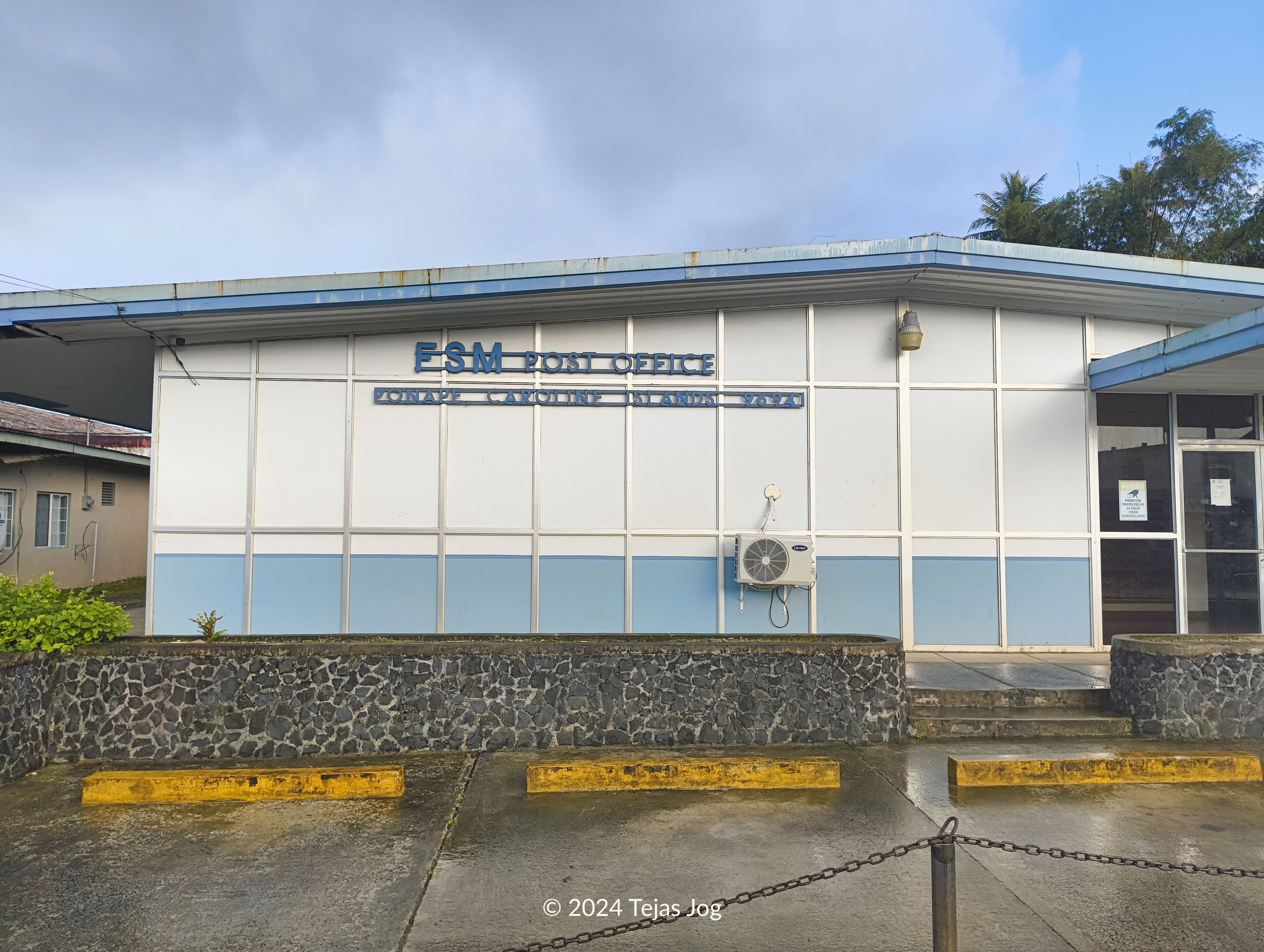 Kolonia Post Office