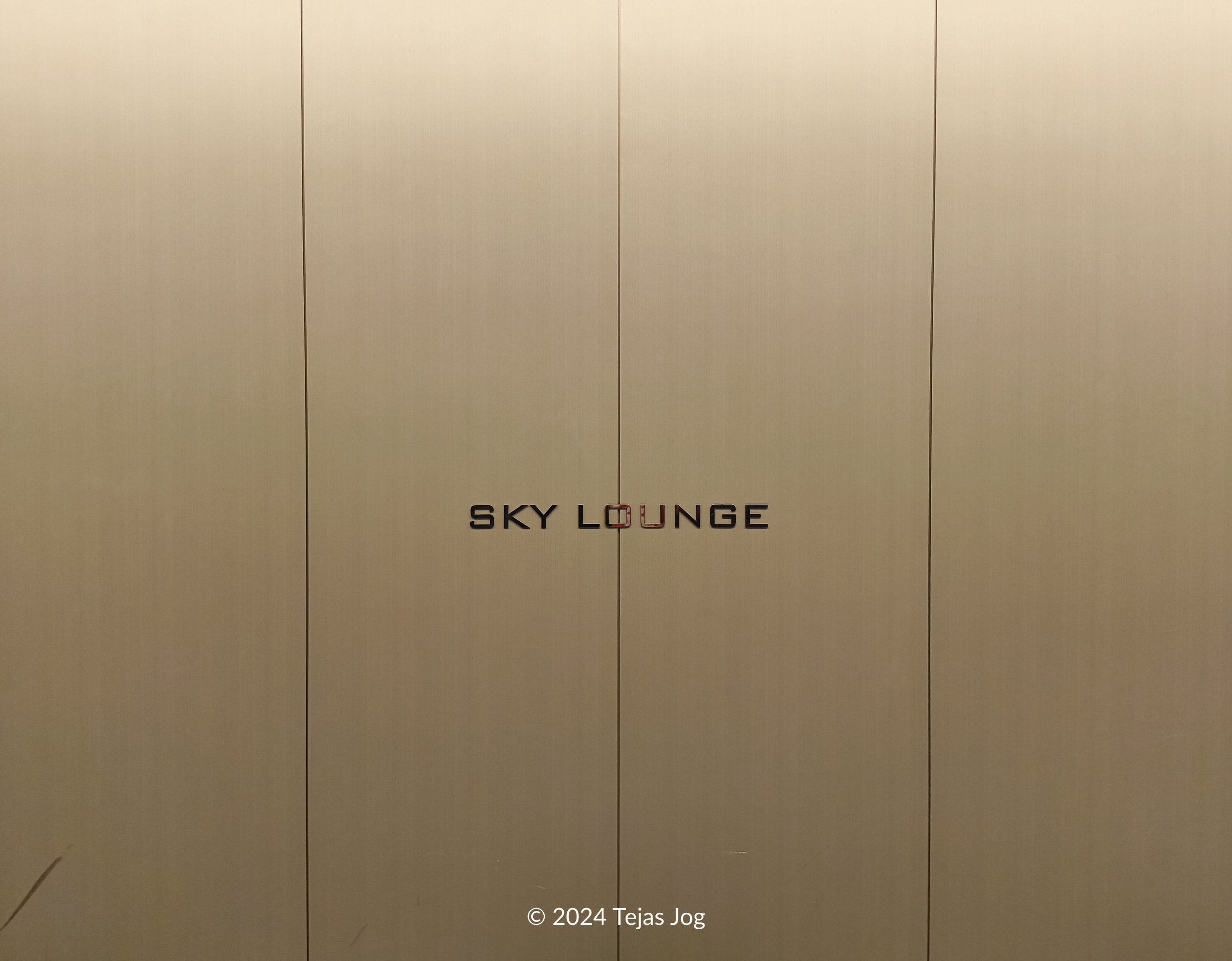 Sky Lounge at Tokyo Haneda Airport