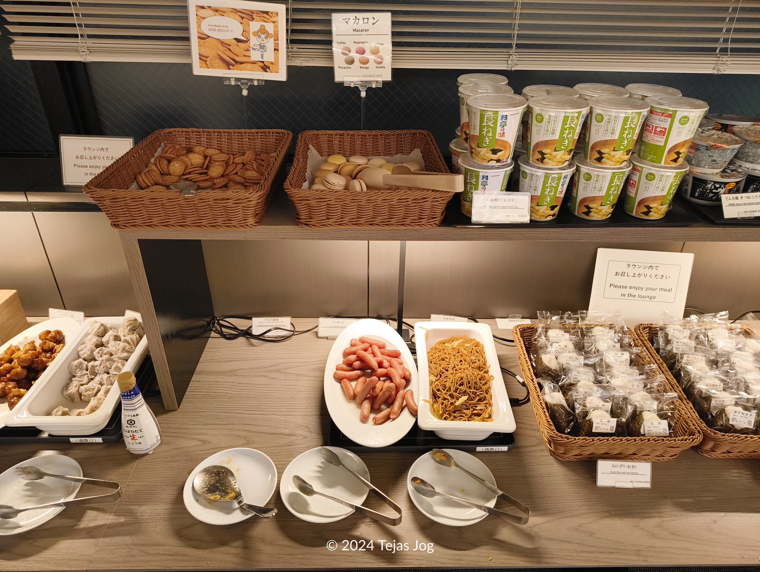 Buffet at  Sky Lounge