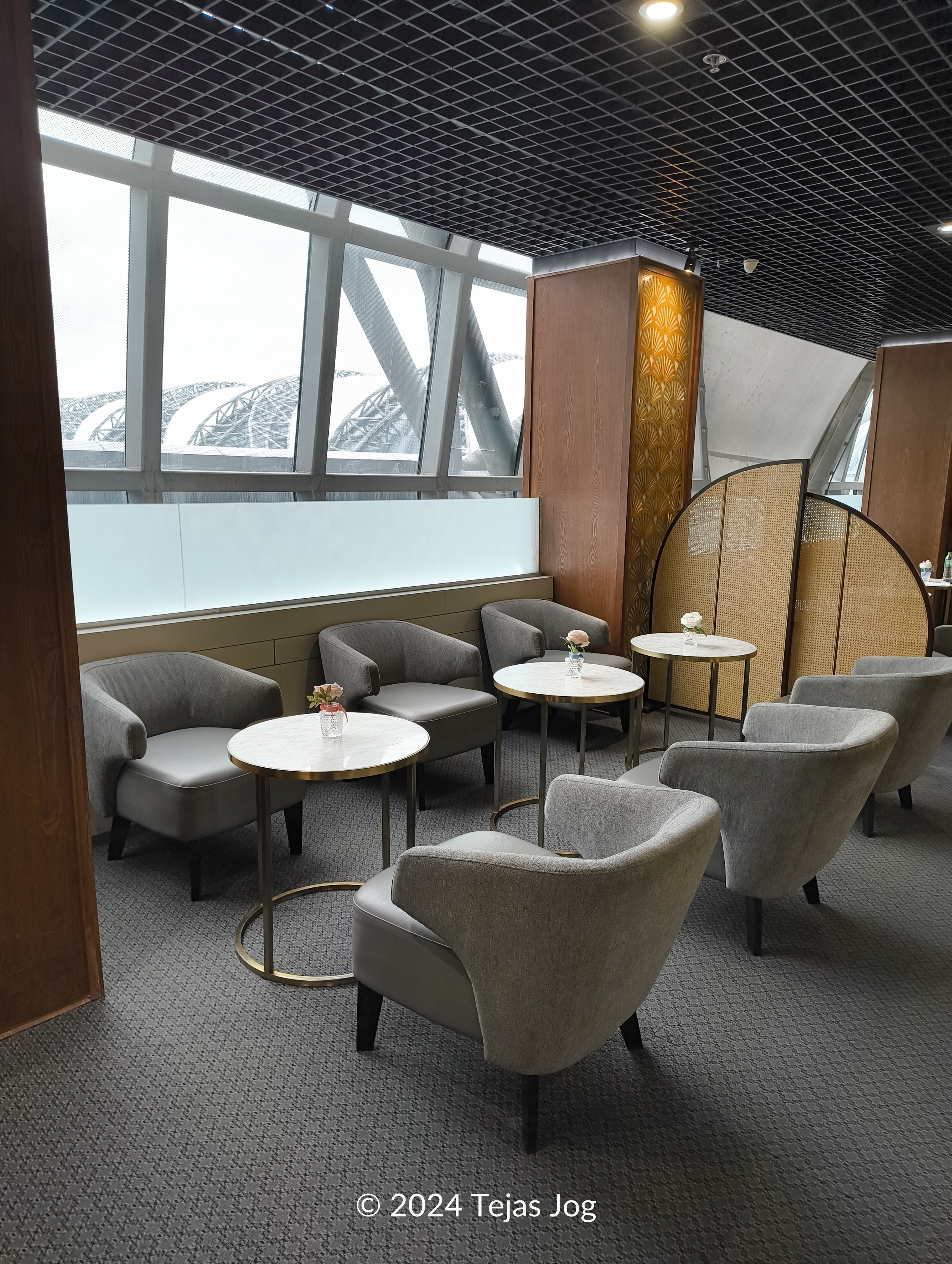 Coral Lounge at Bangkok Suvarnabhumi Airport