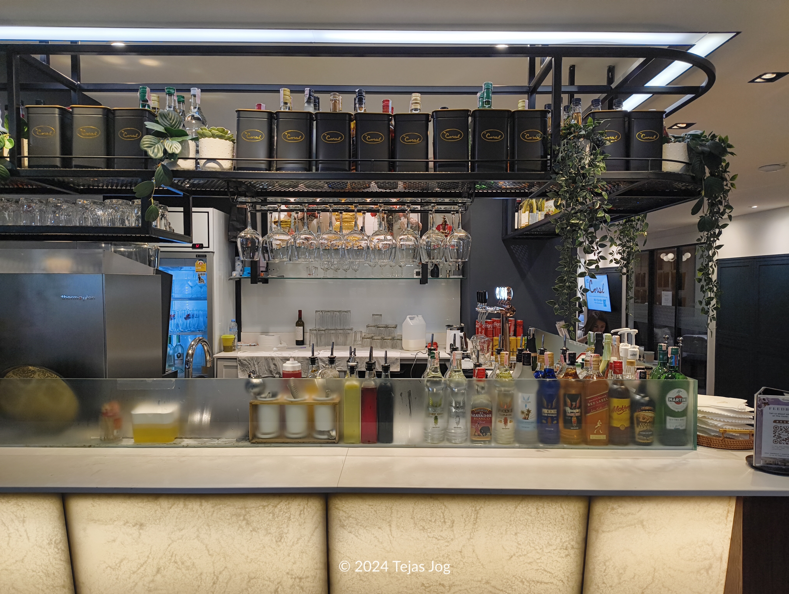Bar at Coral Lounge