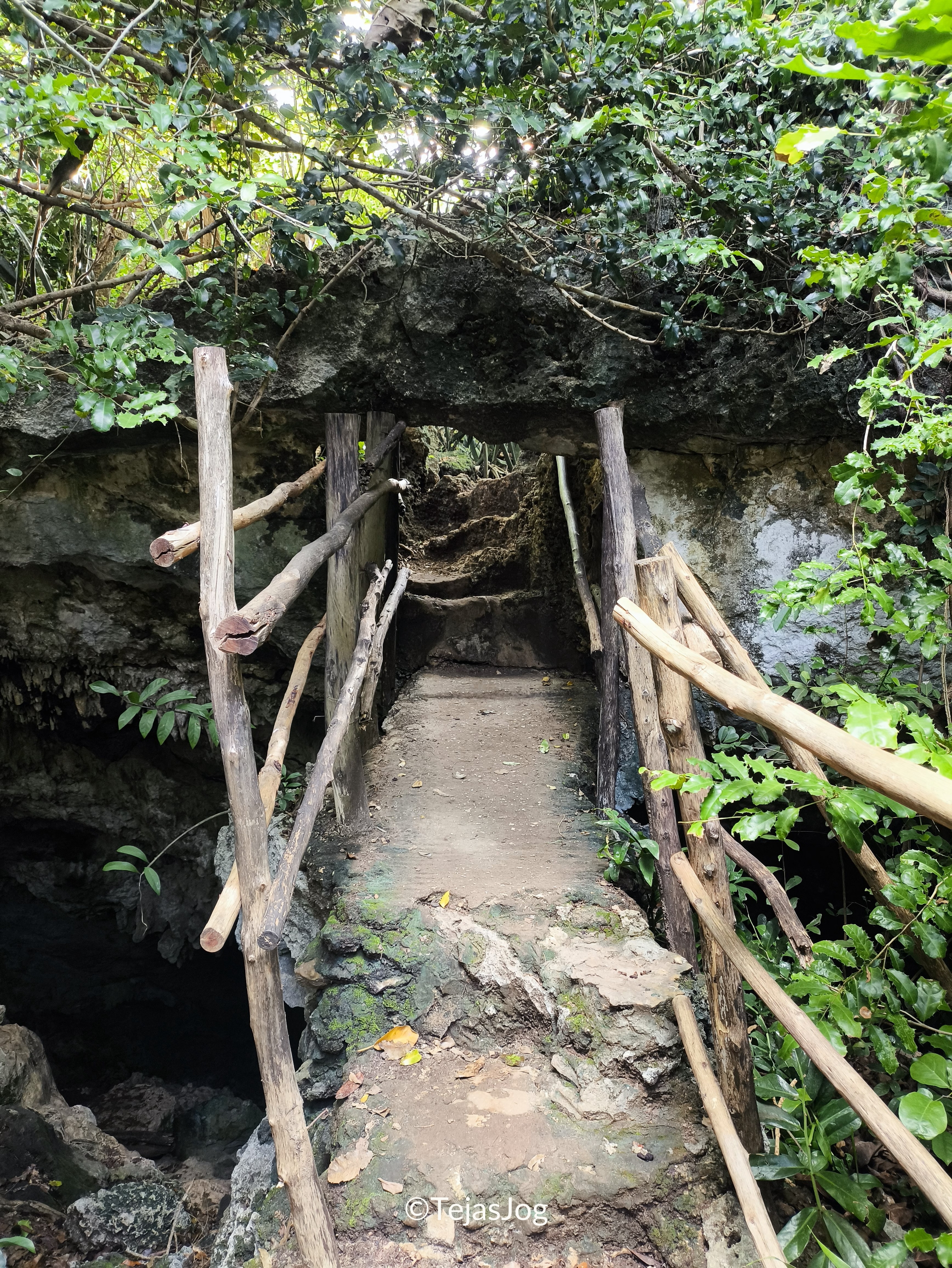 Kuza cave