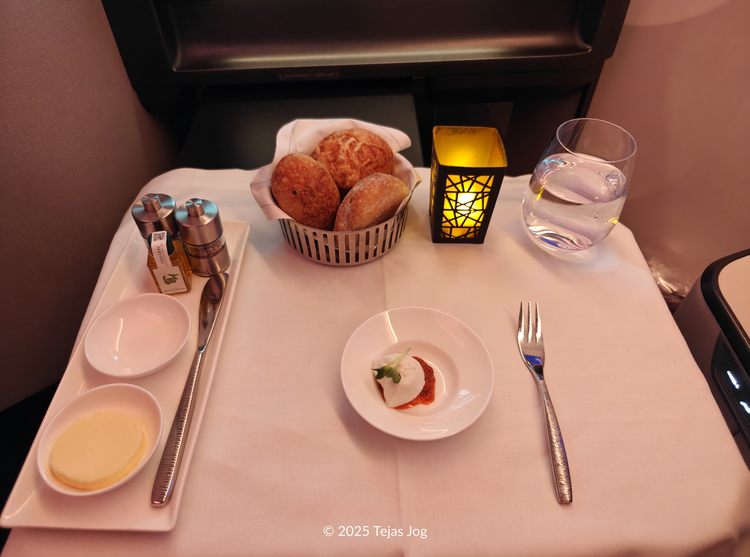Qatar Airways 141