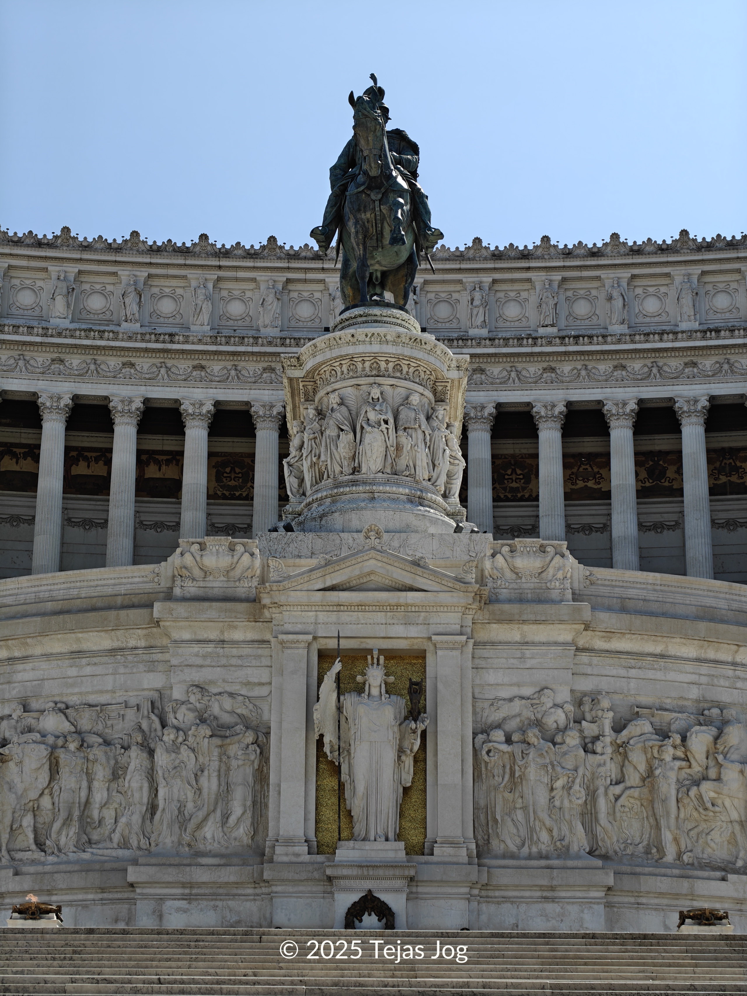 Monument to Victor Emmanuel II / Monumento a Vittorio Emanuele II