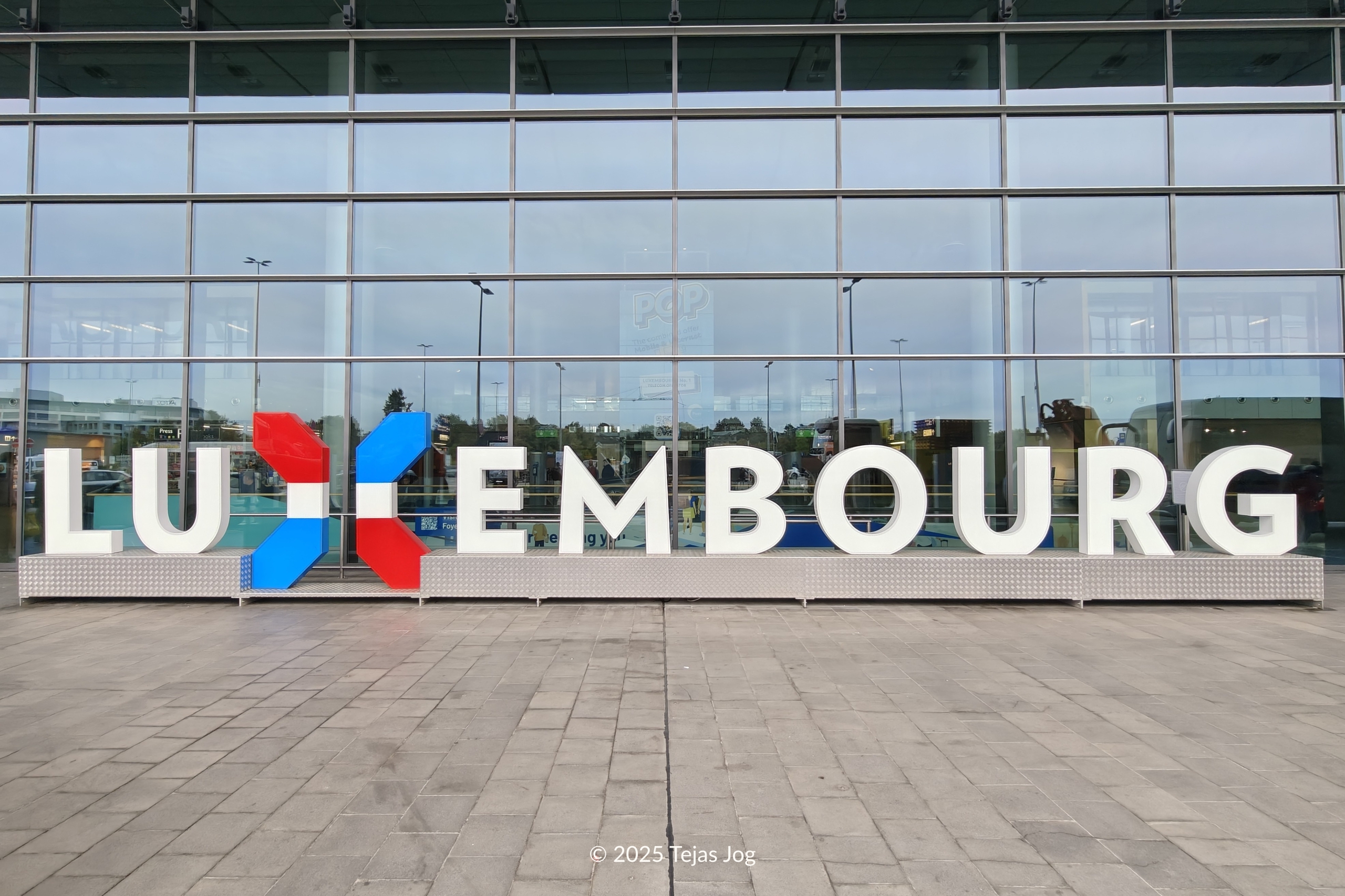 Luxembourg Airport / Aéroport de Luxembourg