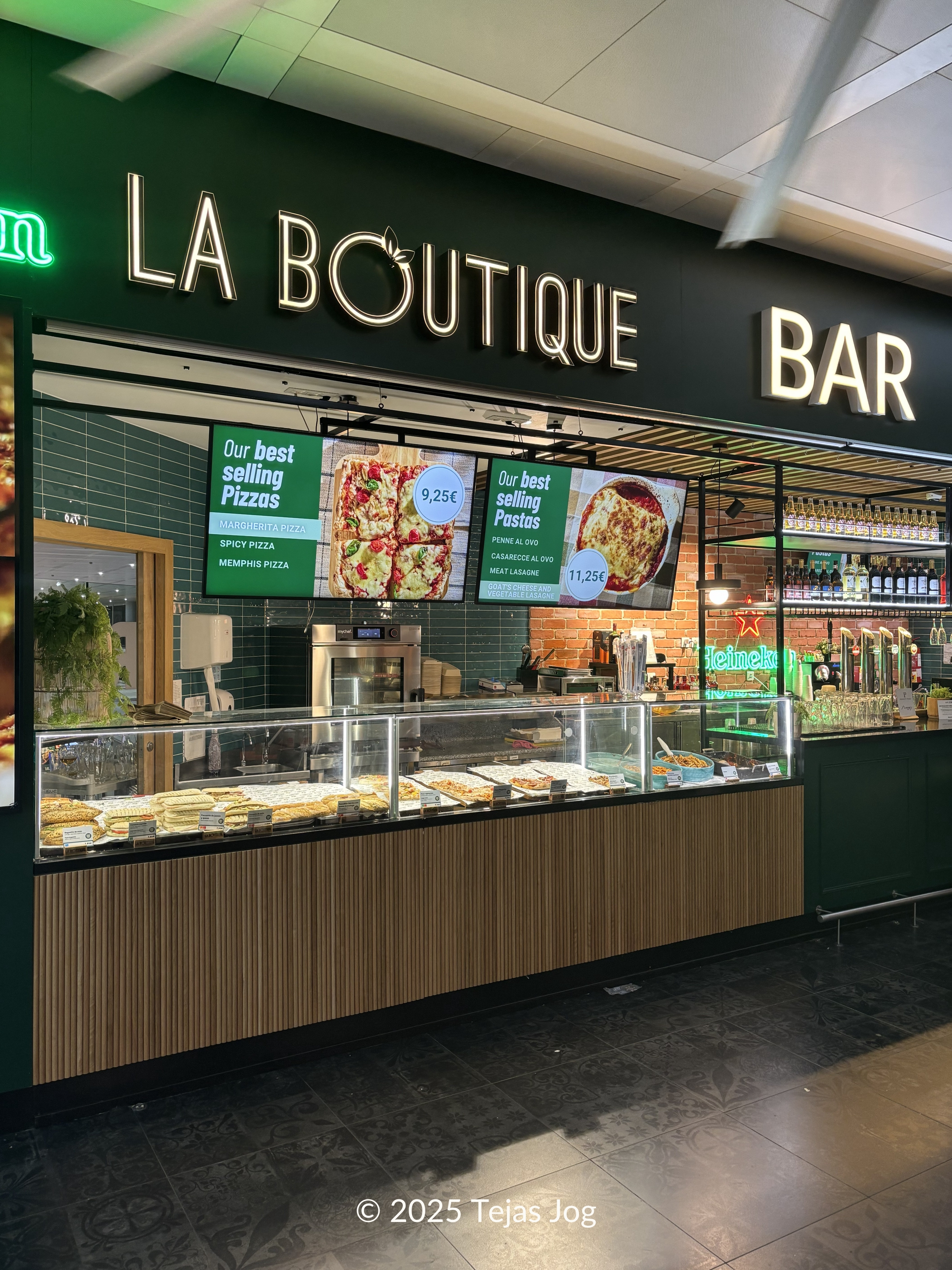 La Boutique Bar