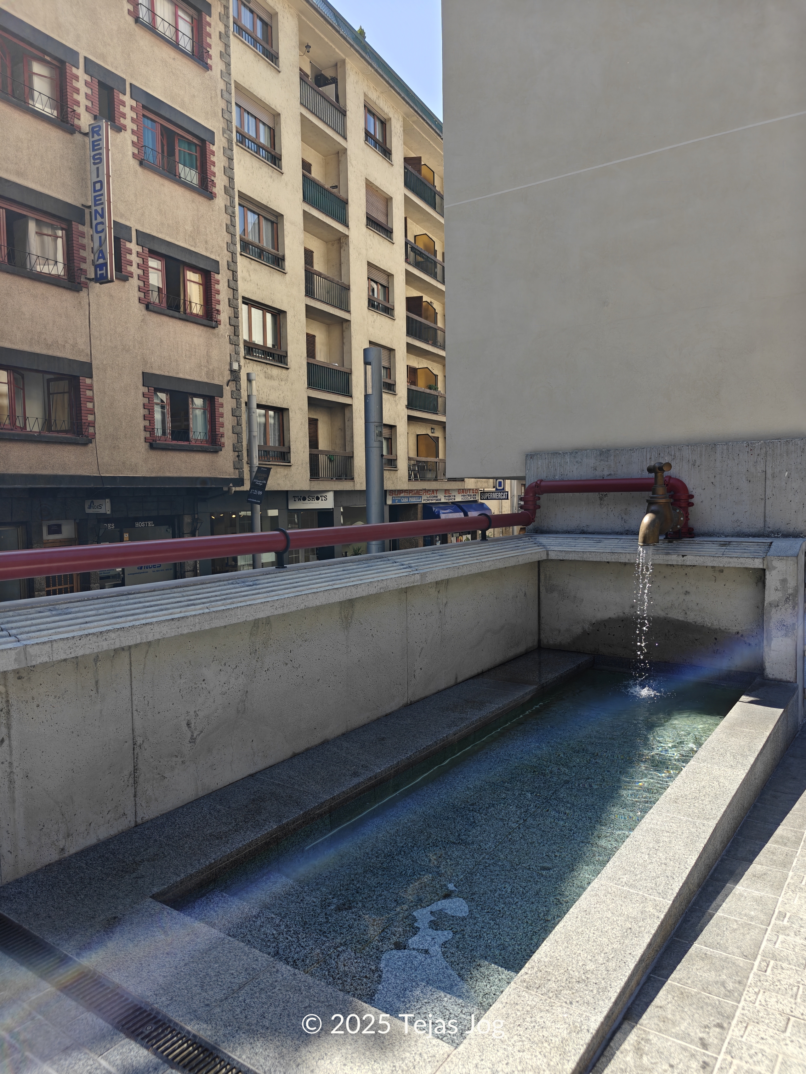 Public Thermal Pond
