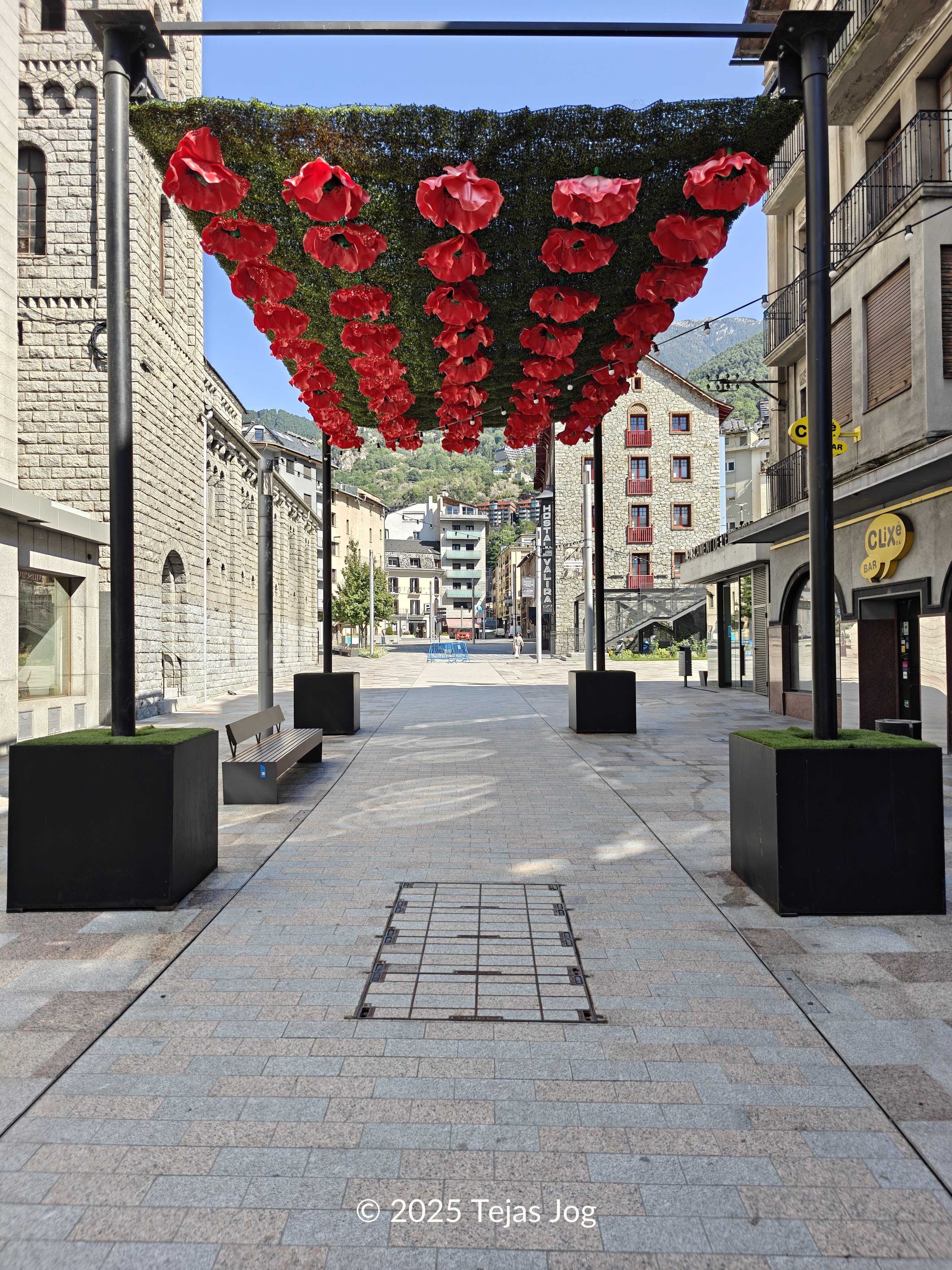 Av. Carlemany