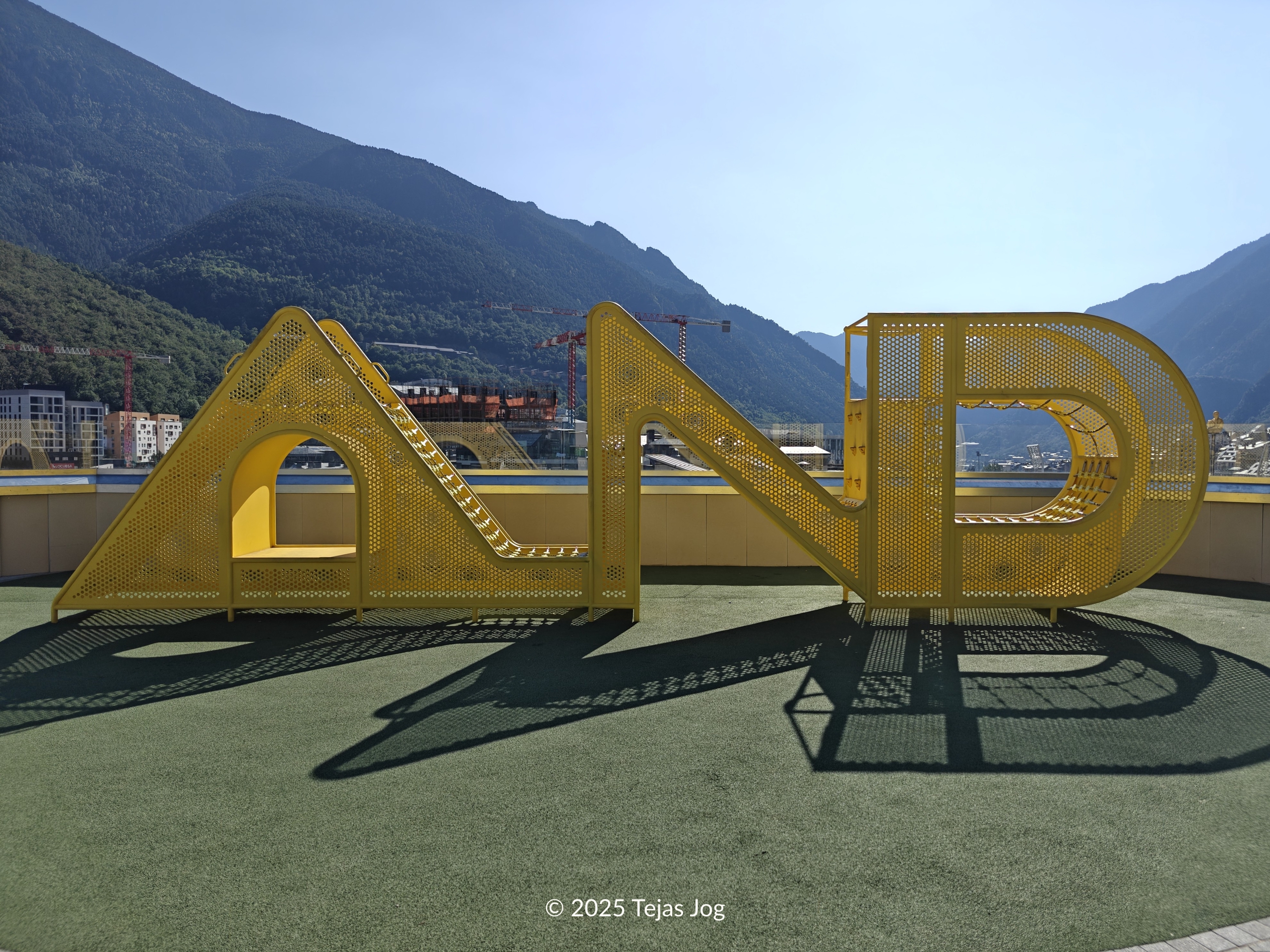 Rėtol AND sign