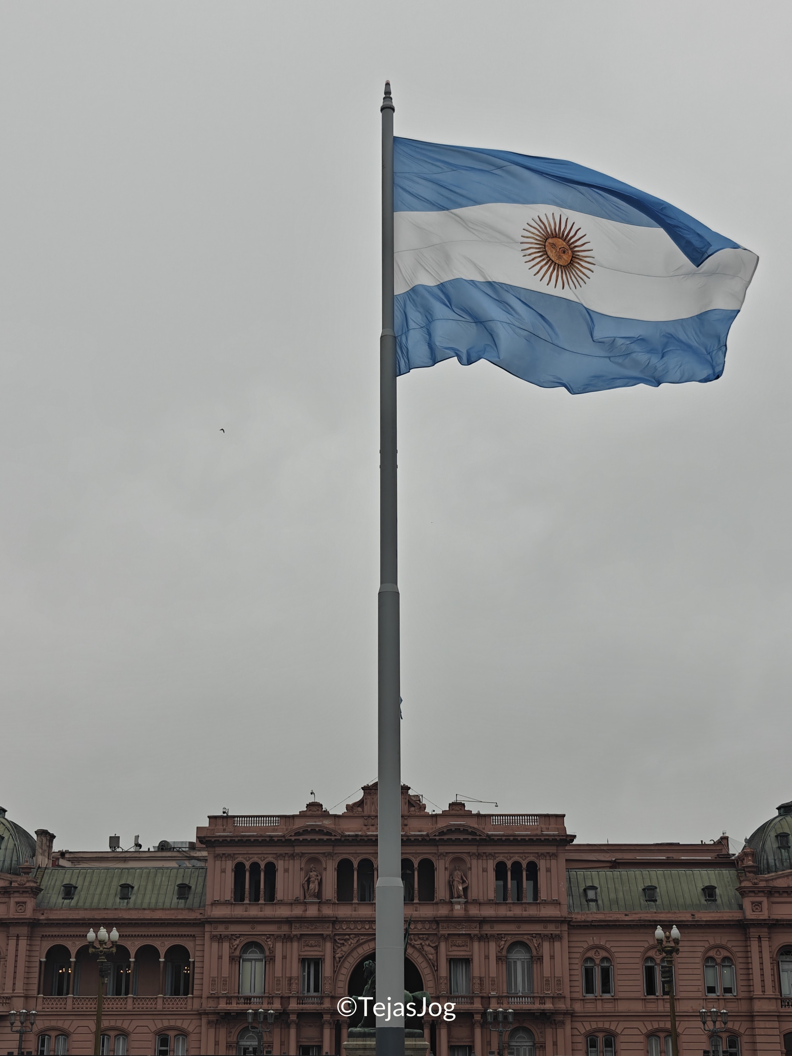 Flag of the Argentine Republic / Bandera de la República Argentina Flag of the Argentine Republic / Bandera de la República Argentina