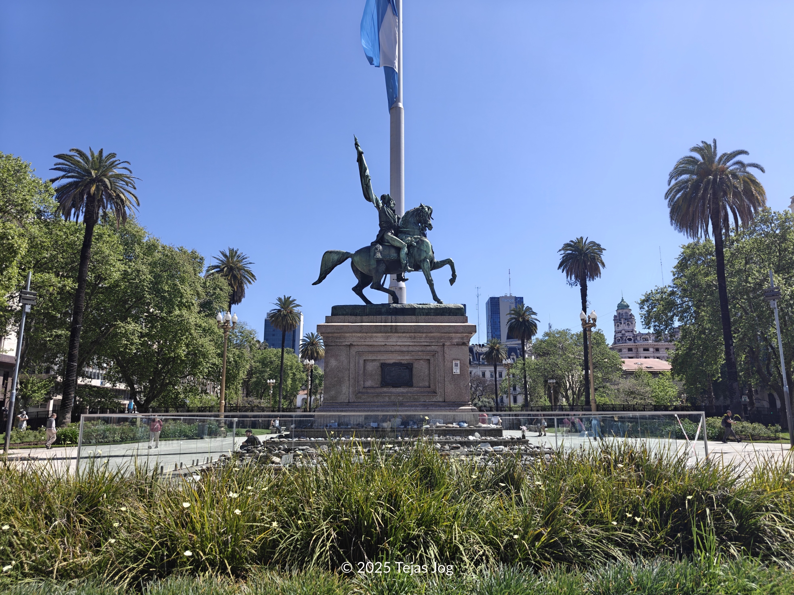 Monument of General Manuel Belgrano / Monument al General Manuel Belgrano Monument of General Manuel Belgrano / Monument al General Manuel Belgrano