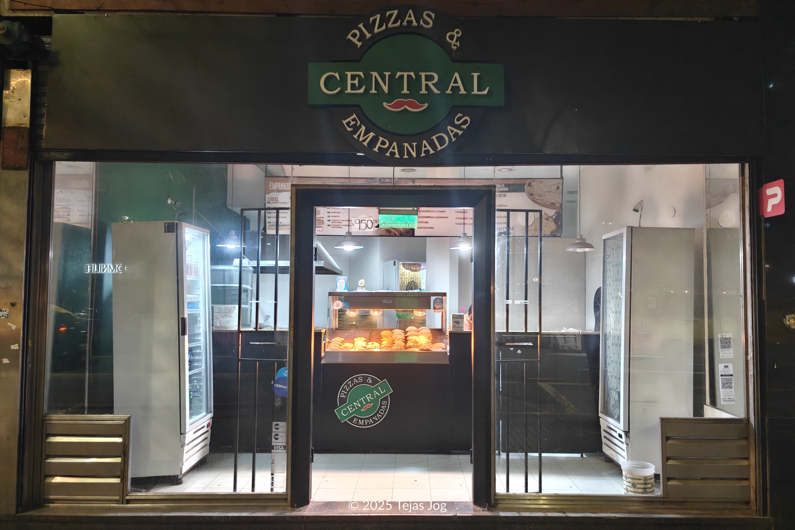 Central de Pizzas & Empanadas Microcentro Central de Pizzas & Empanadas Microcentro