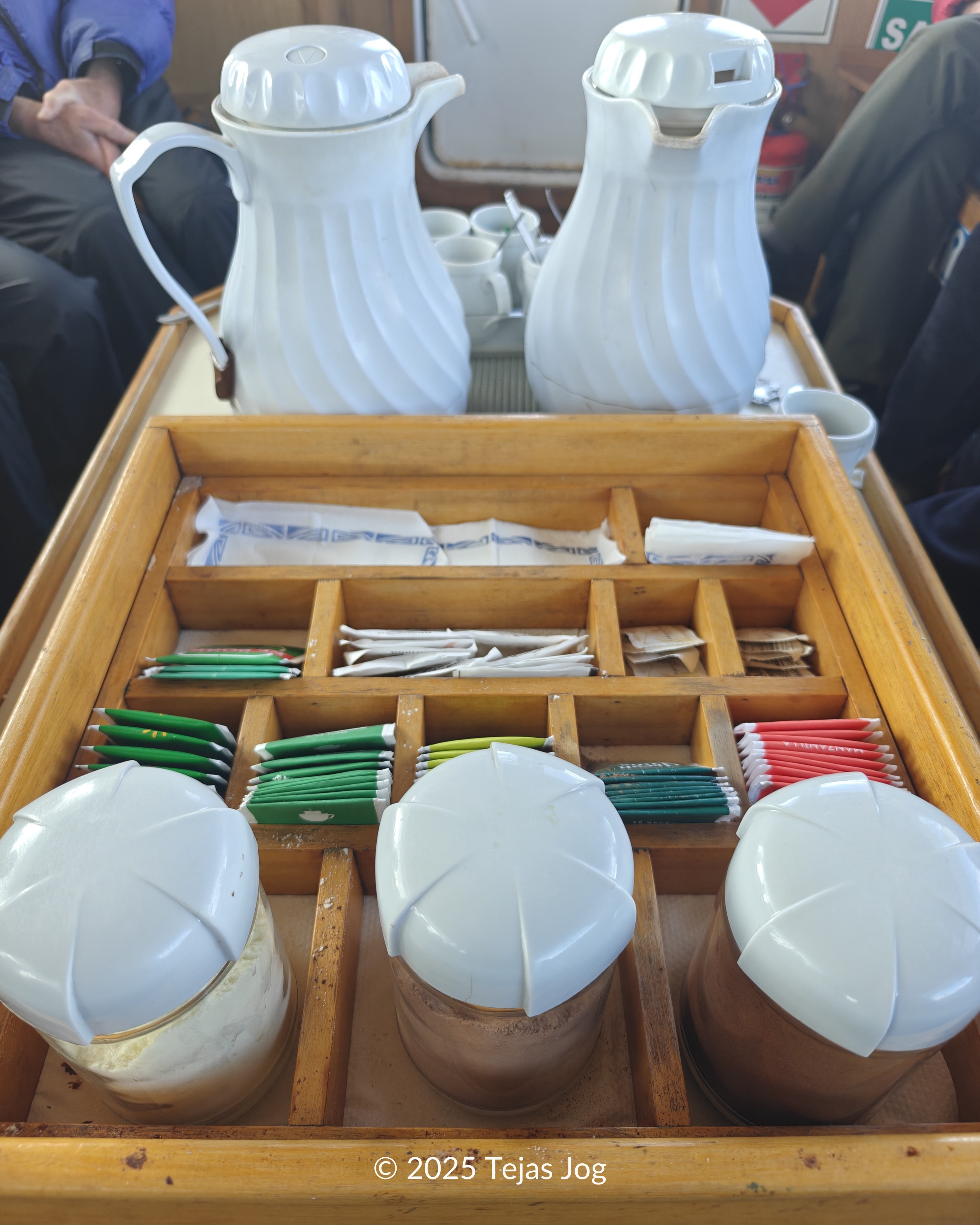 Hot tea and coffee on the Patagonia Adventure Explorer