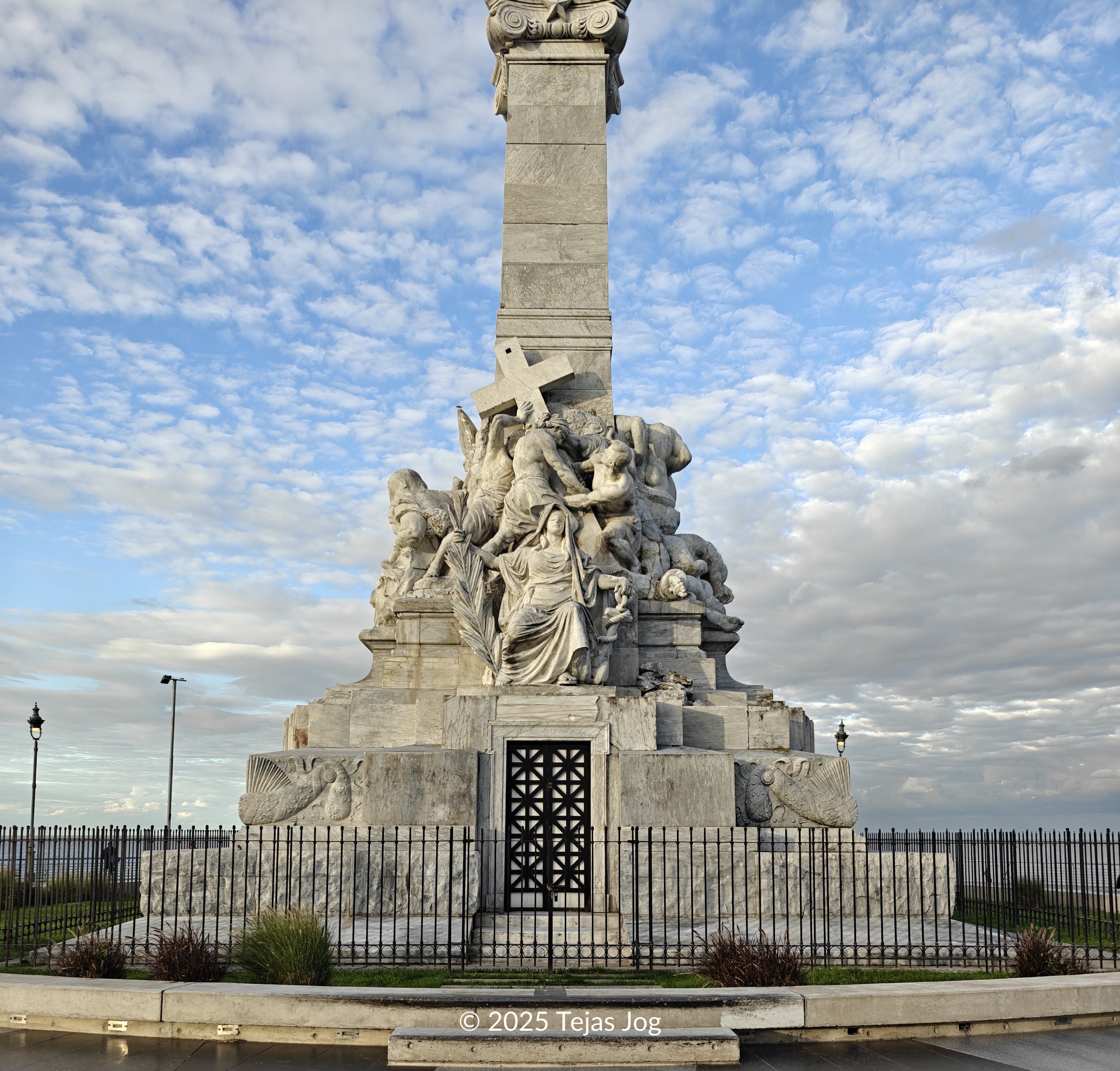 Monument to Christopher Columbus / Monumento a Cristóbal Colón