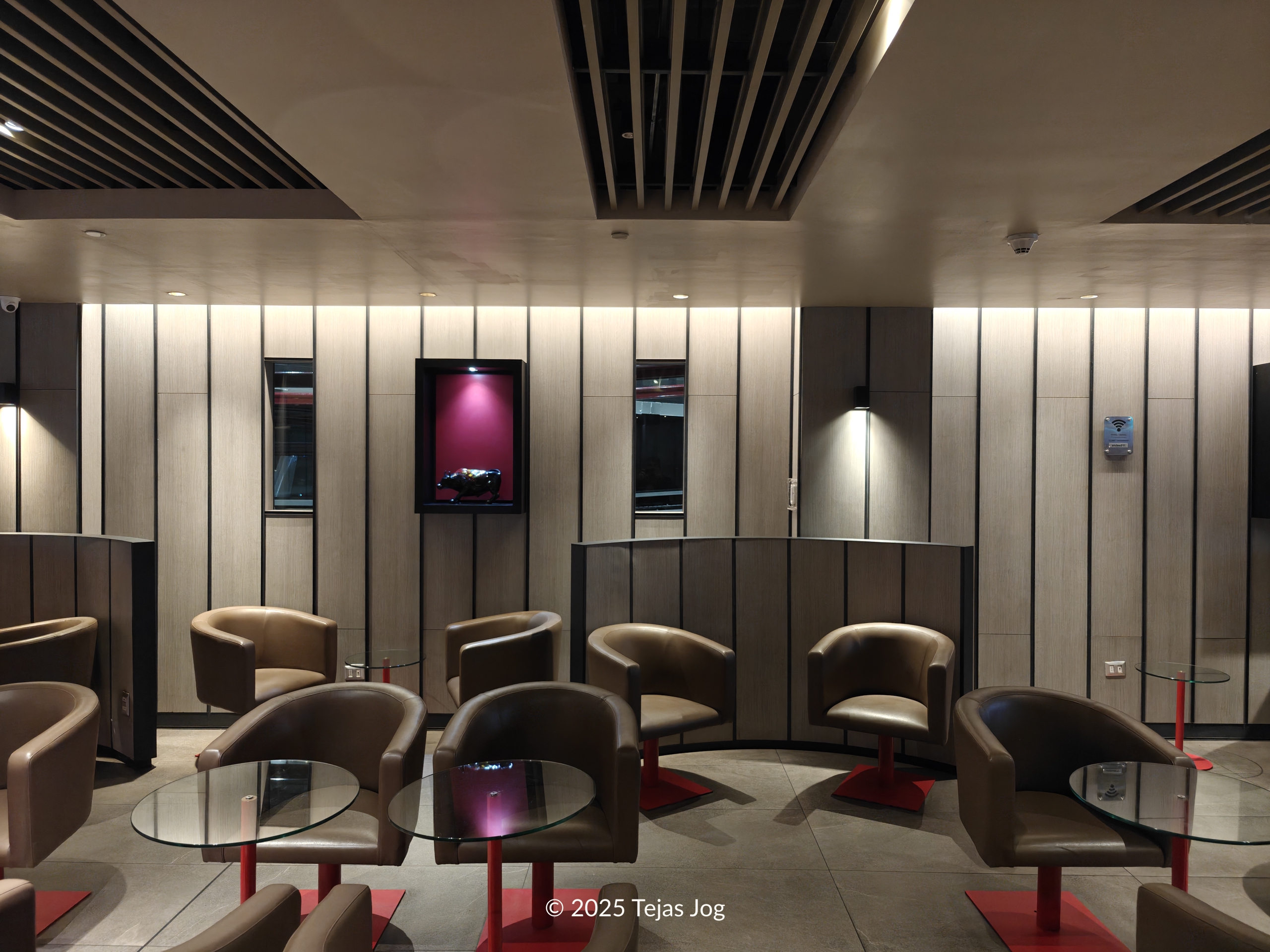 Andes Lounge