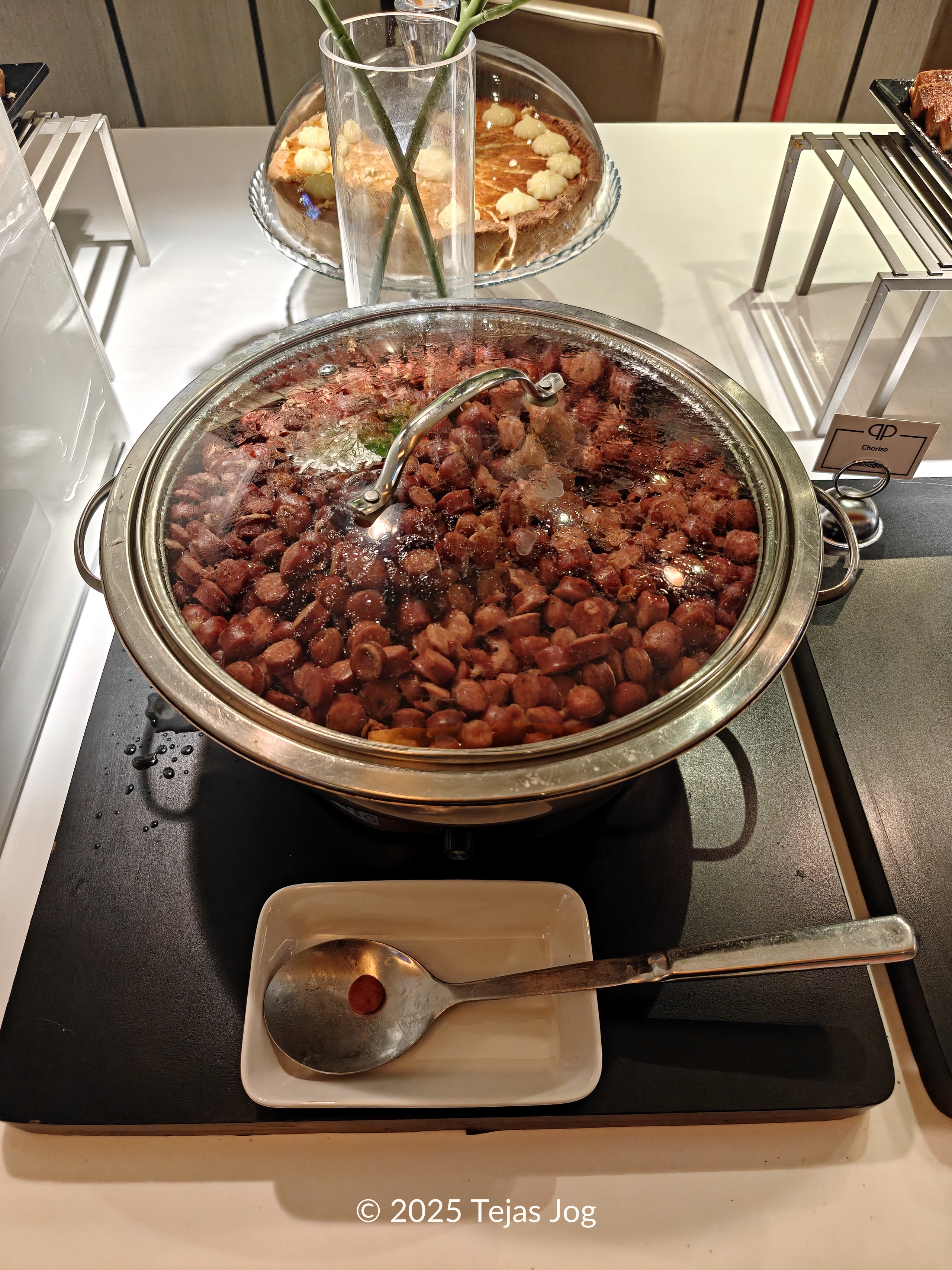 Buffet at Andes Lounge