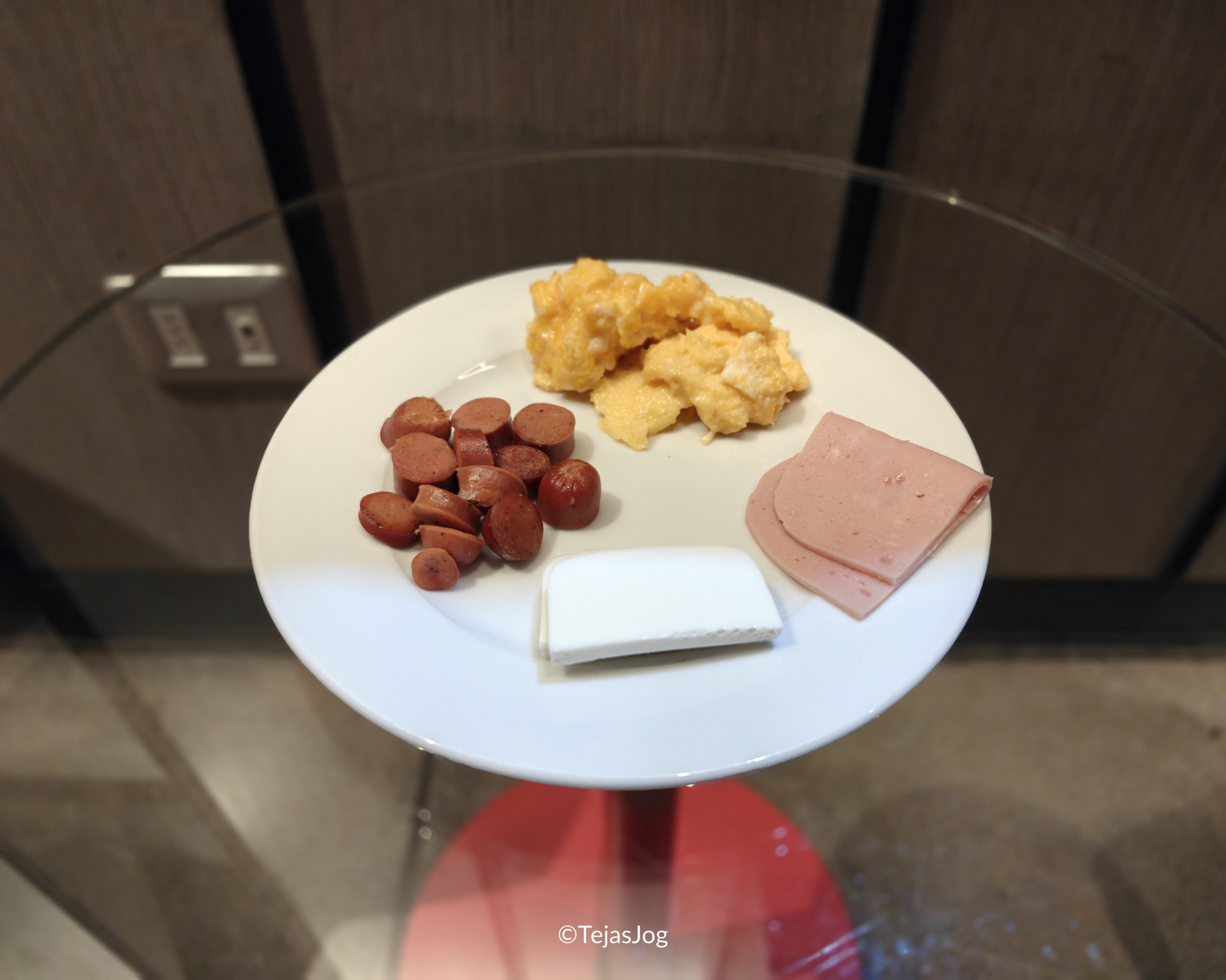 Breakfast atAndes Lounge