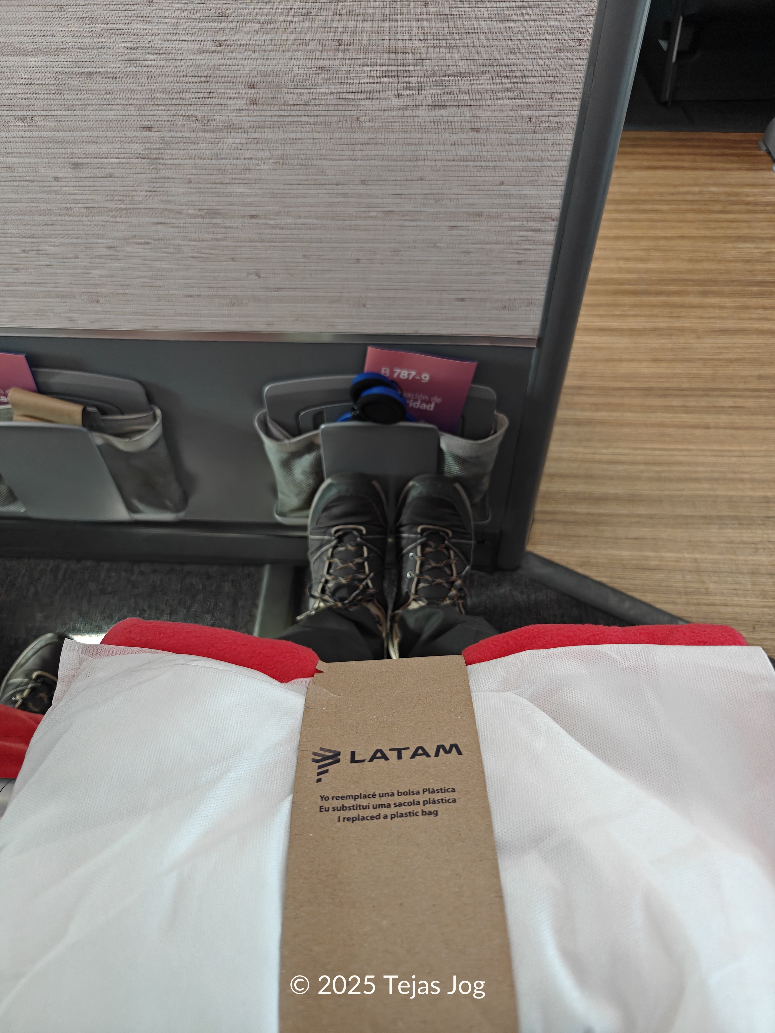 LATAM 841