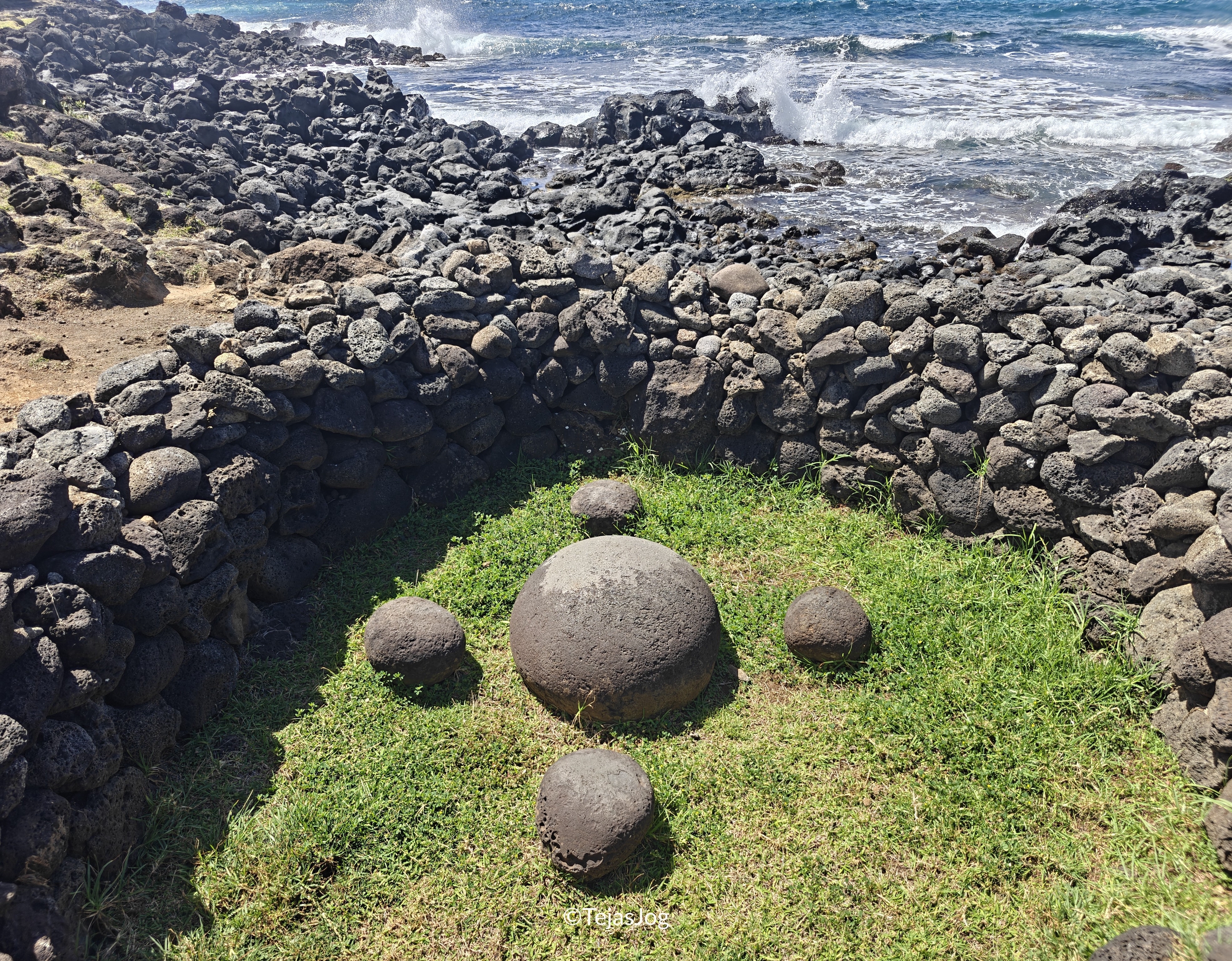 Ahu Te Pito Kura