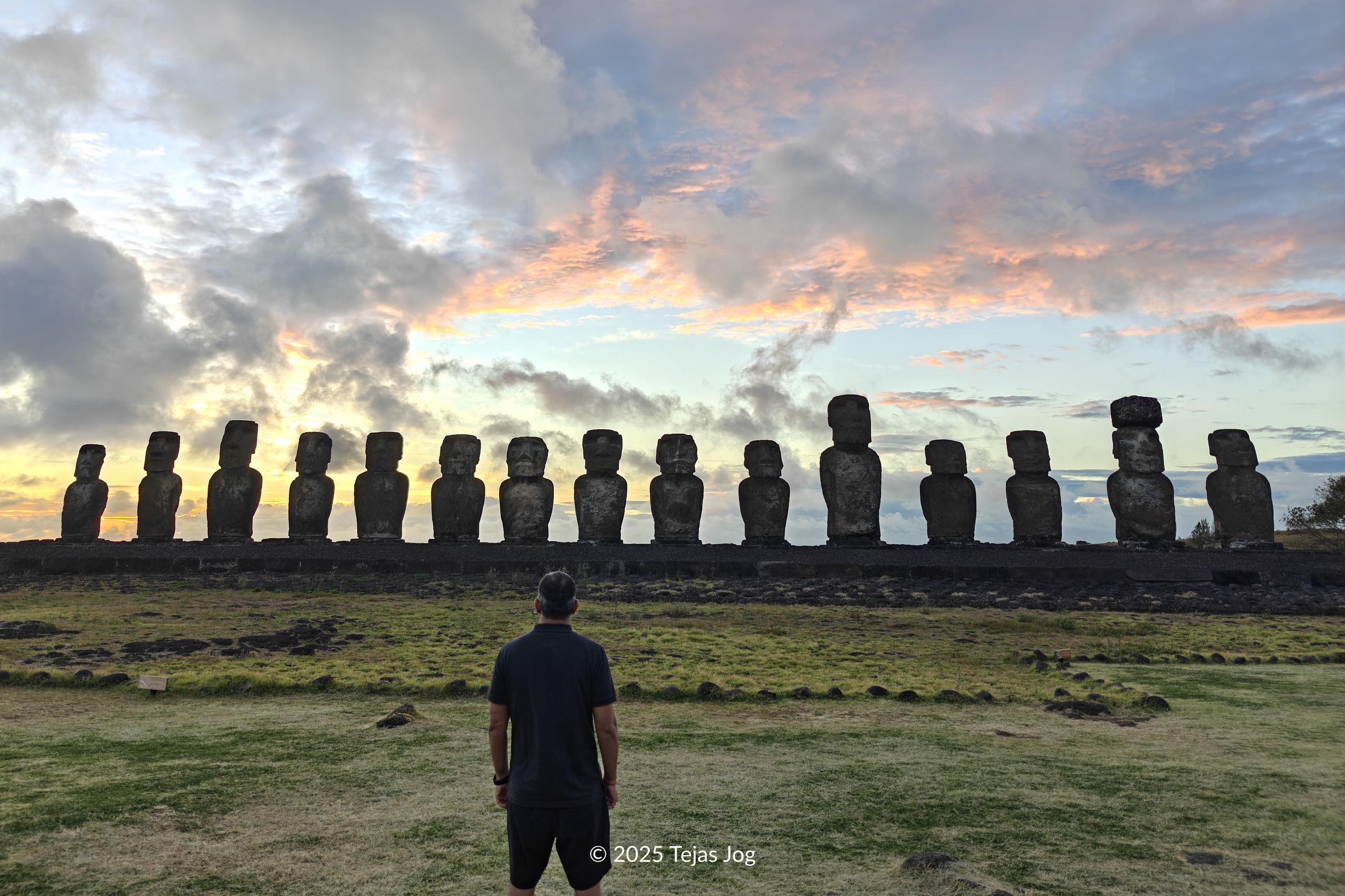 Sunrise at  Ahu Tongariki