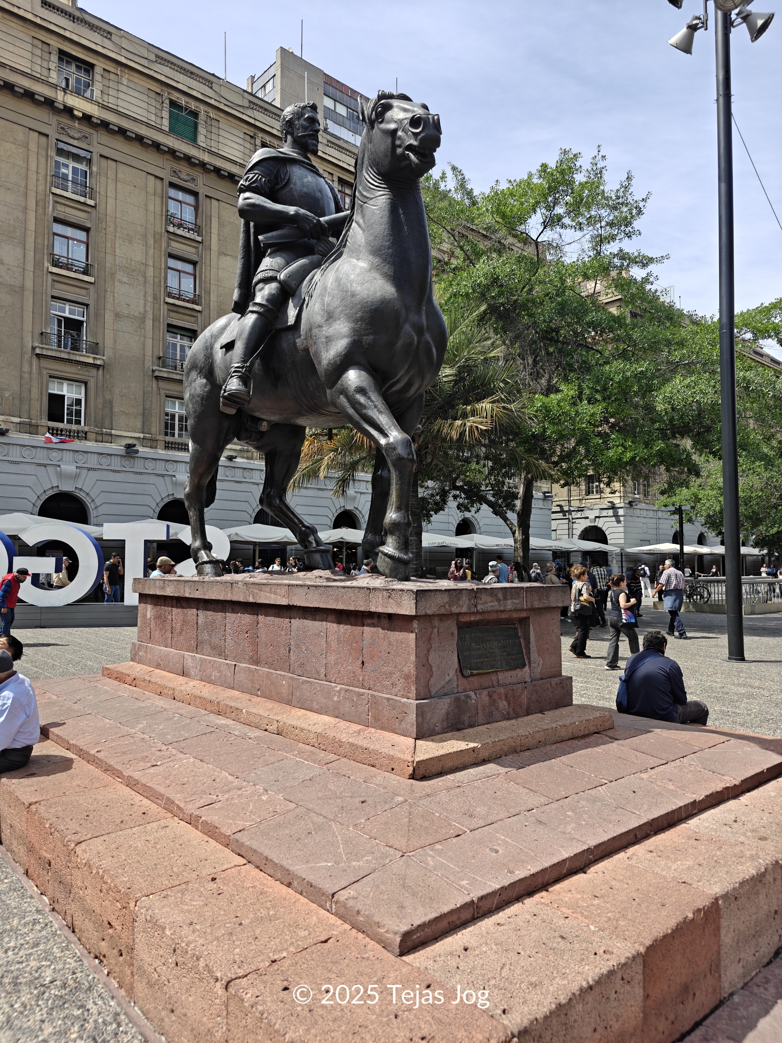 Monument to Pedro de Valdivia / Monument to Pedro de Valdivia
