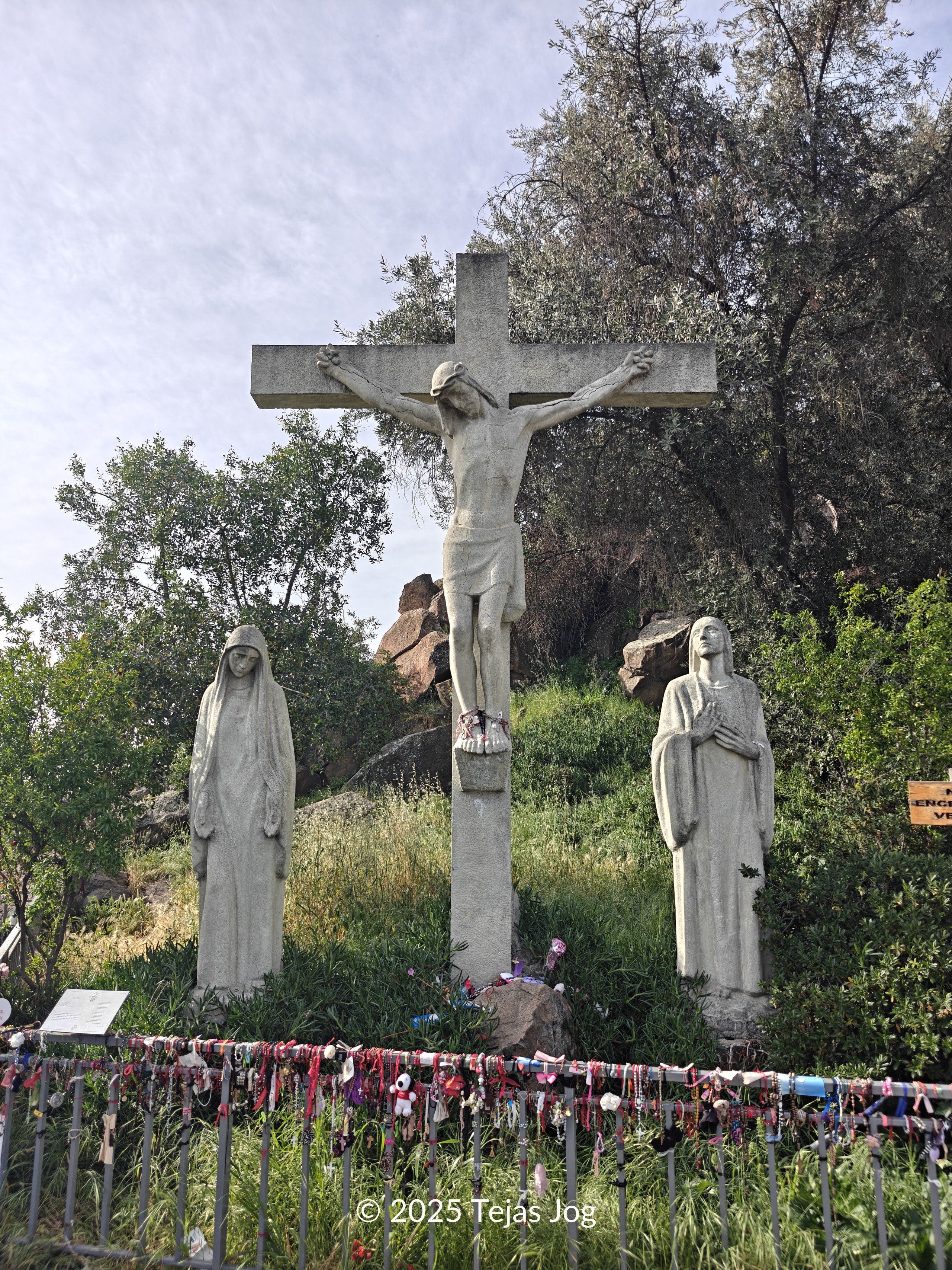 Sanctuary on San Cristóbal Hill / Santuario Cerro San Cristóbal