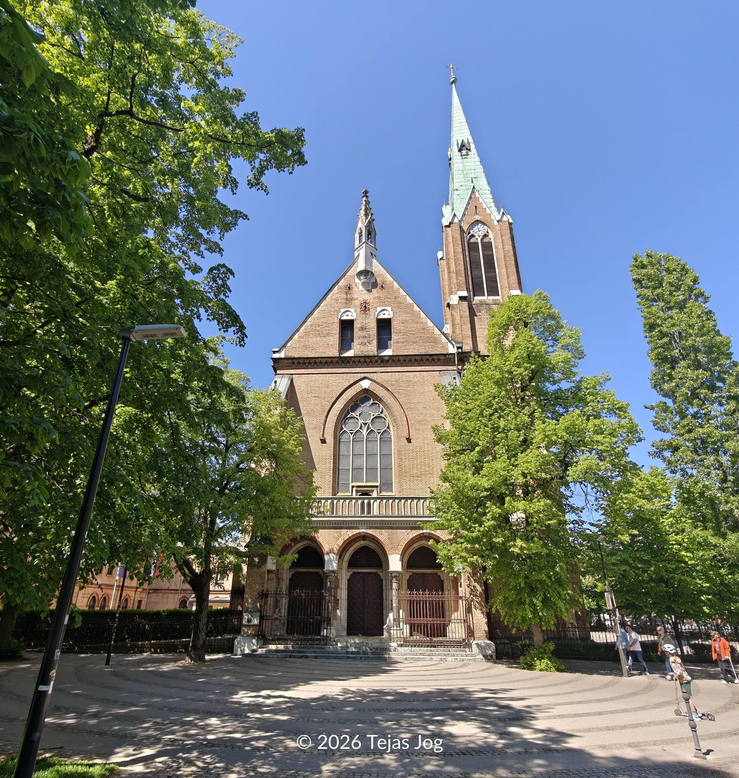 Rimokatoliški samostan Misionske Družbe-Lazaristov Maistrova