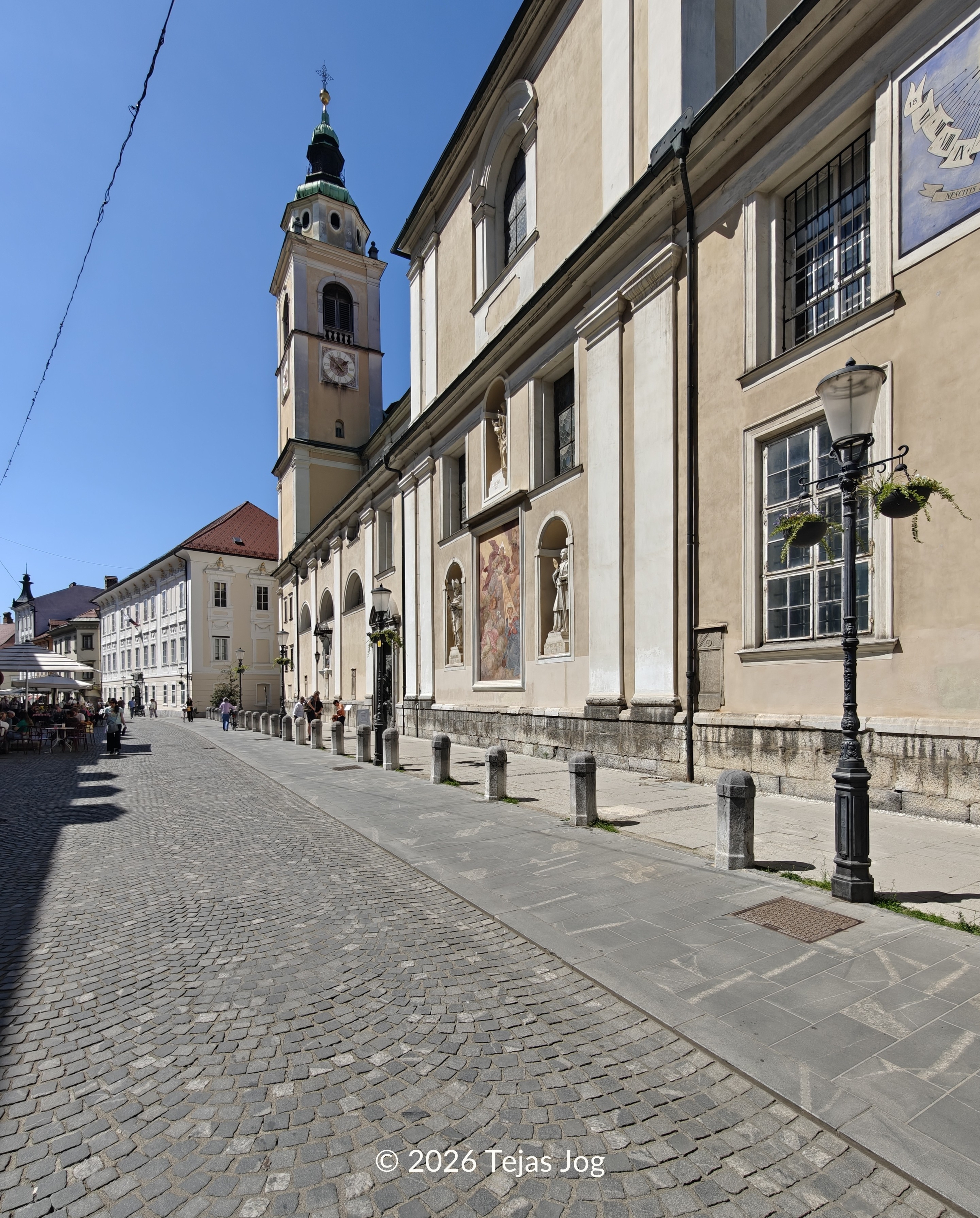 Walking to Town Square