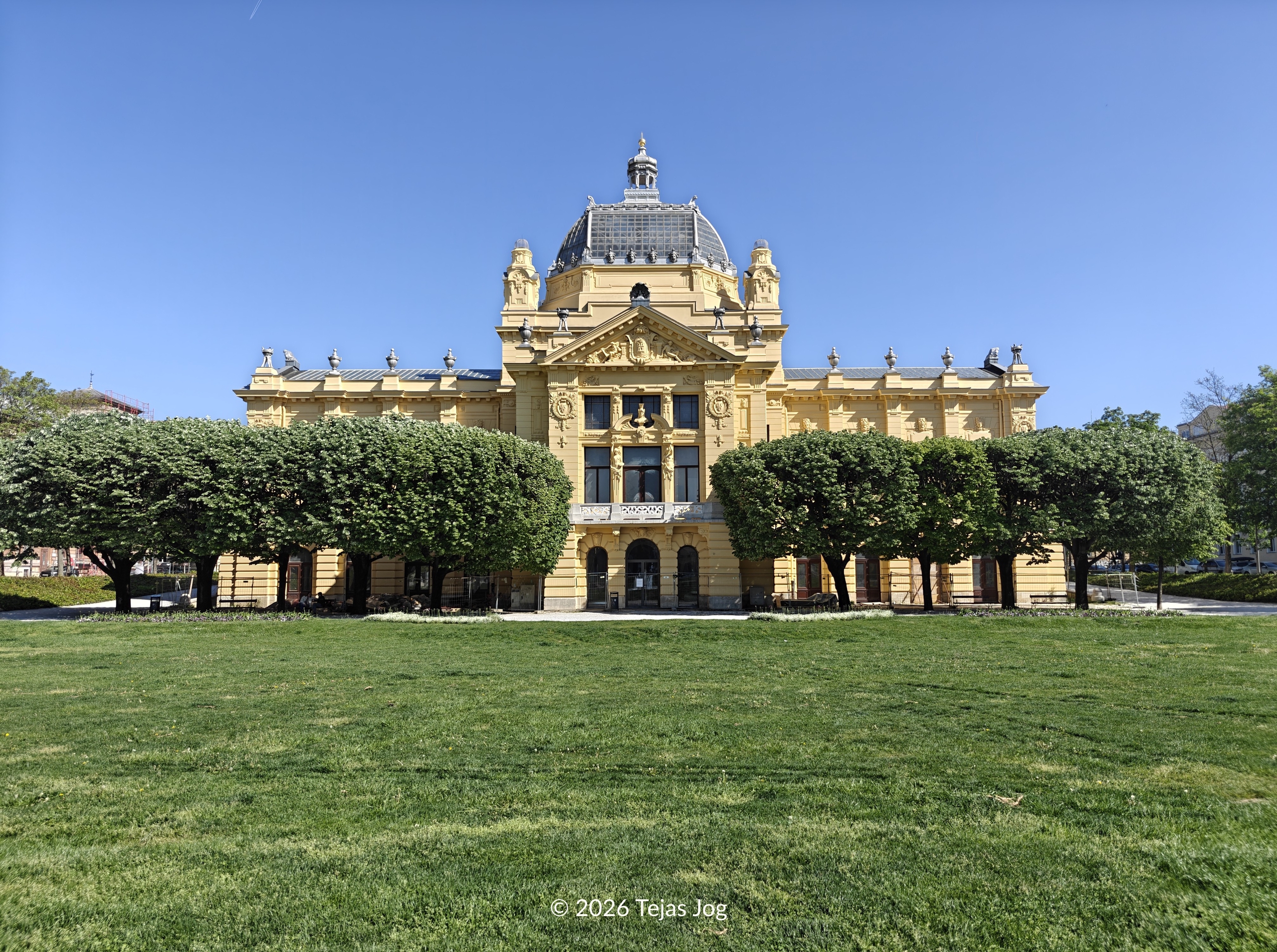 Art Pavilion in Zagreb / Umjetnički paviljon u Zagrebu