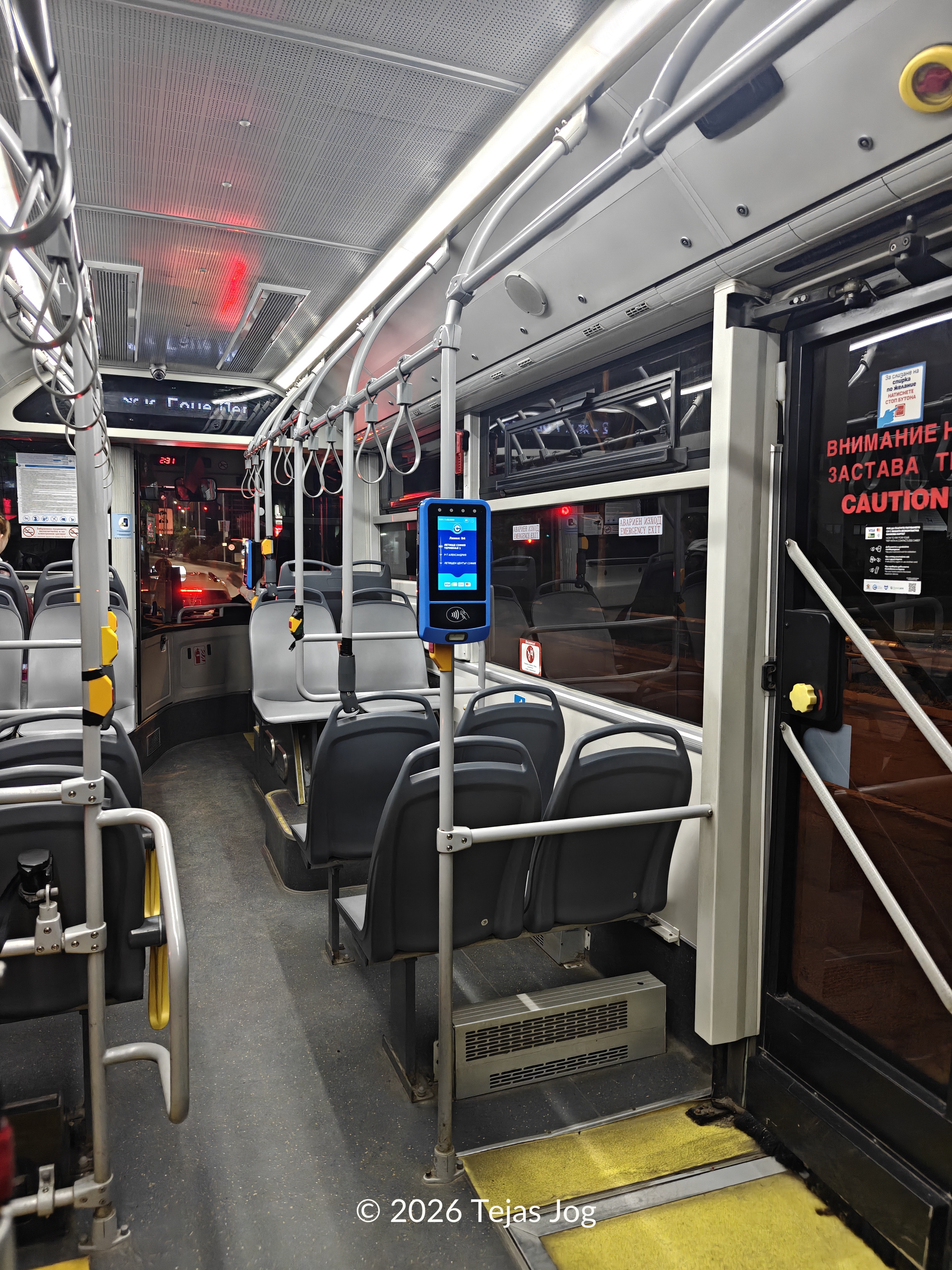 N4 bus