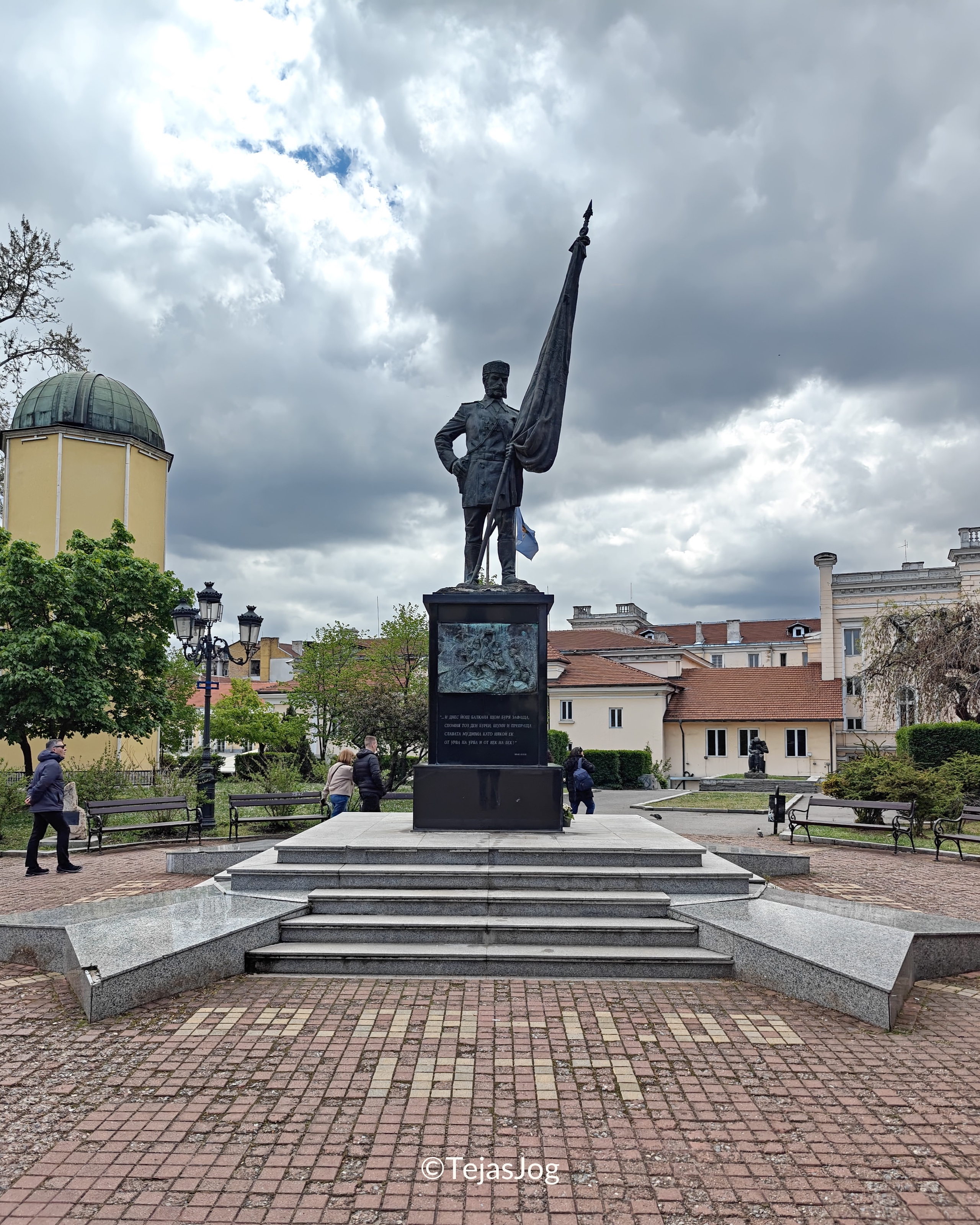 Monument to the Bulgarian Militiamen / Паметник на Българските Опълченци
