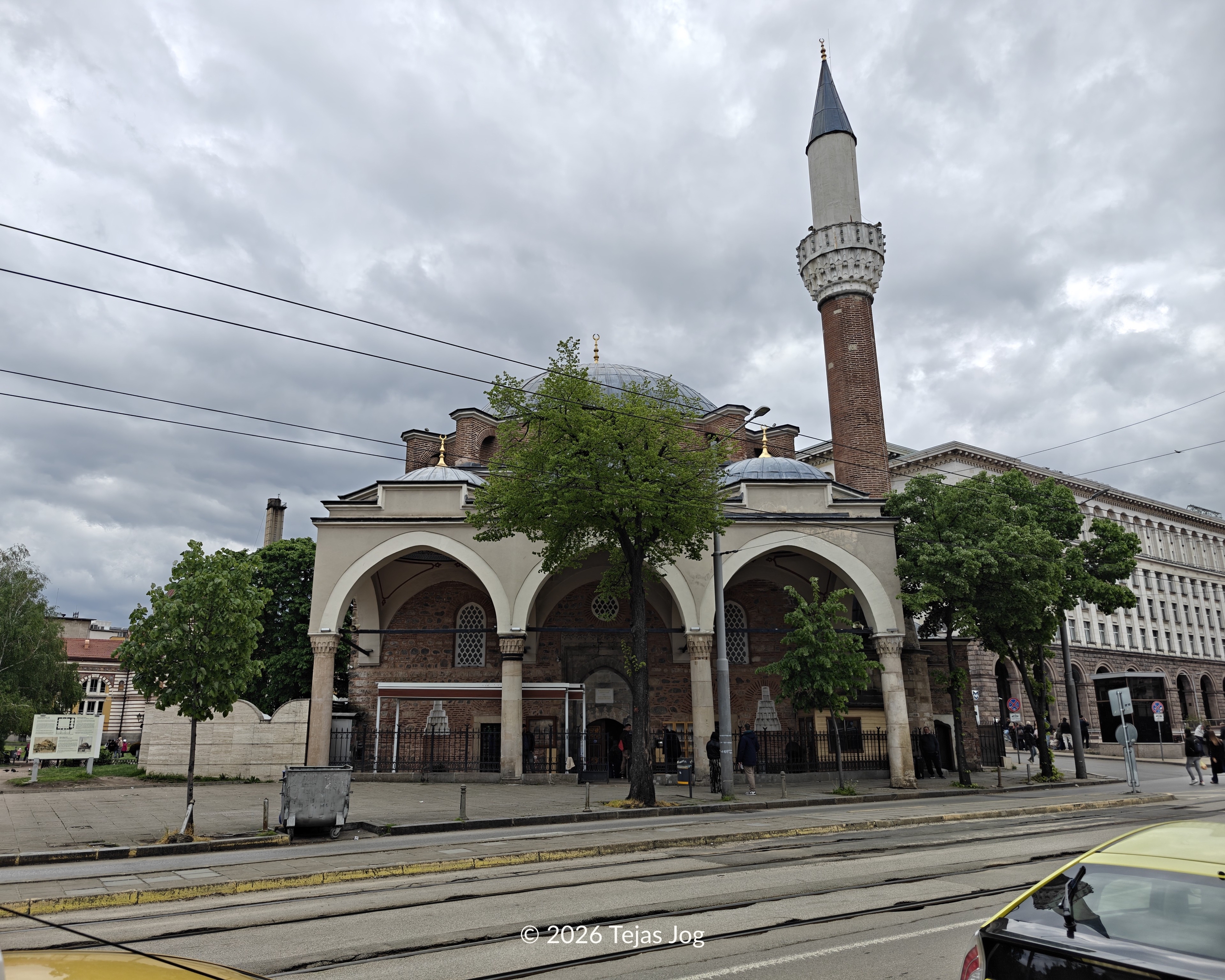 Sofia mosque - Banya Bashi / Централна джамия - „Баня Баши“