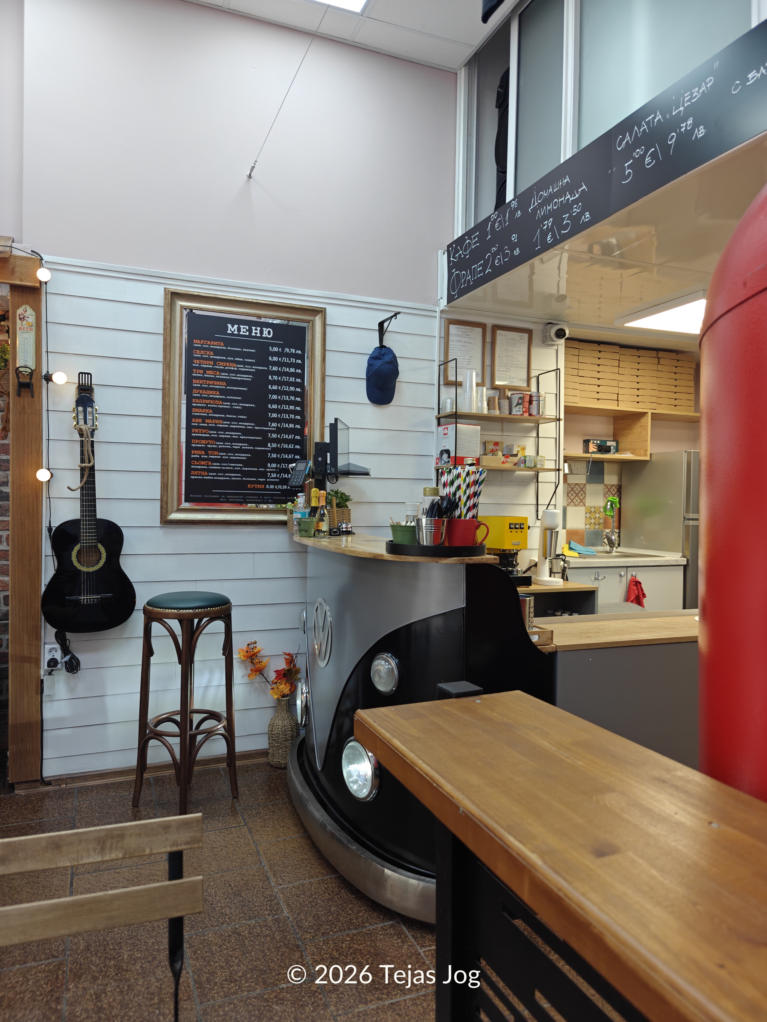 facefood PIZZA shop