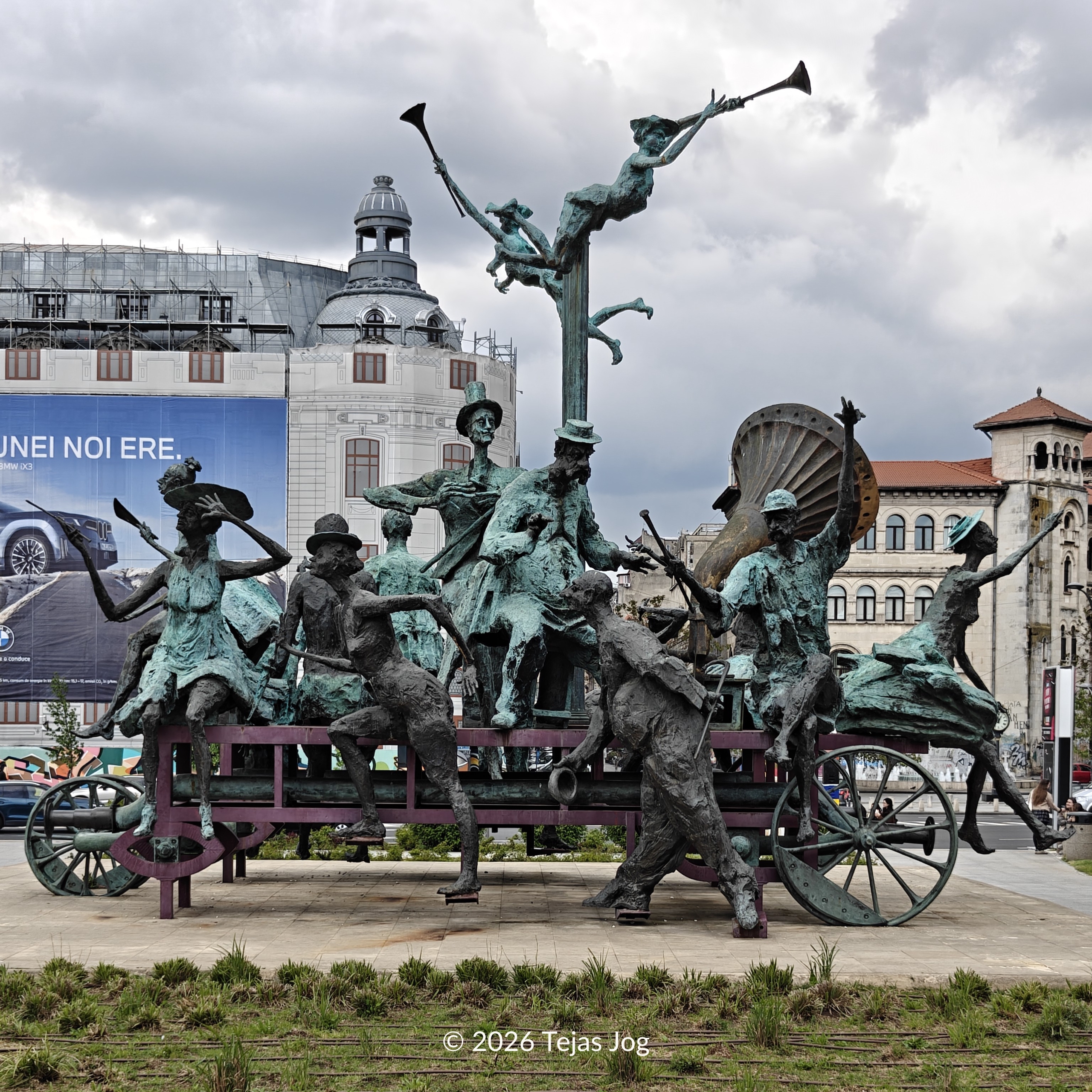 The Cart of Clowns / Căruța cu Paiațe