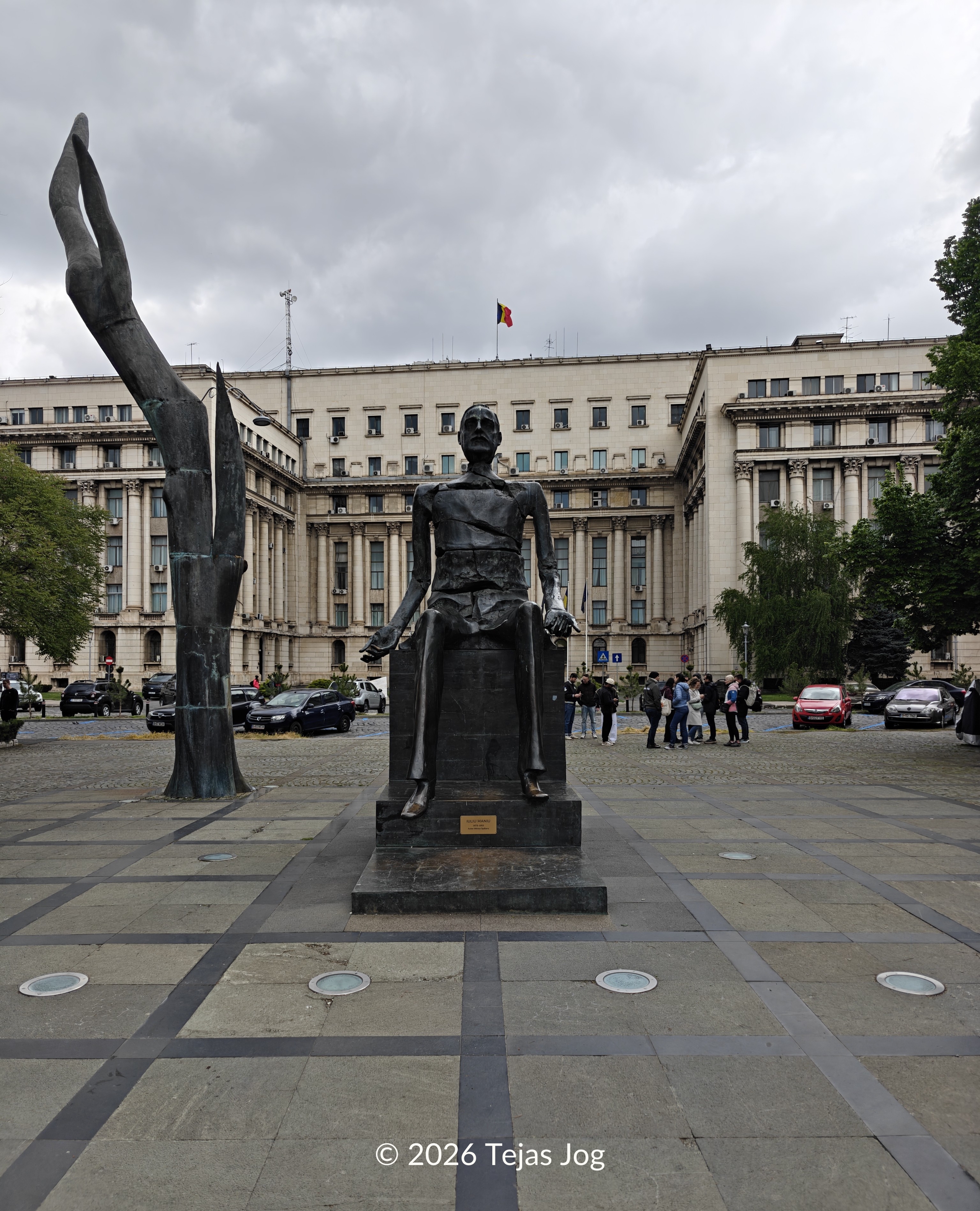 Monument of Iuliu Maniu / Monumentul lui Iuliu Maniu
